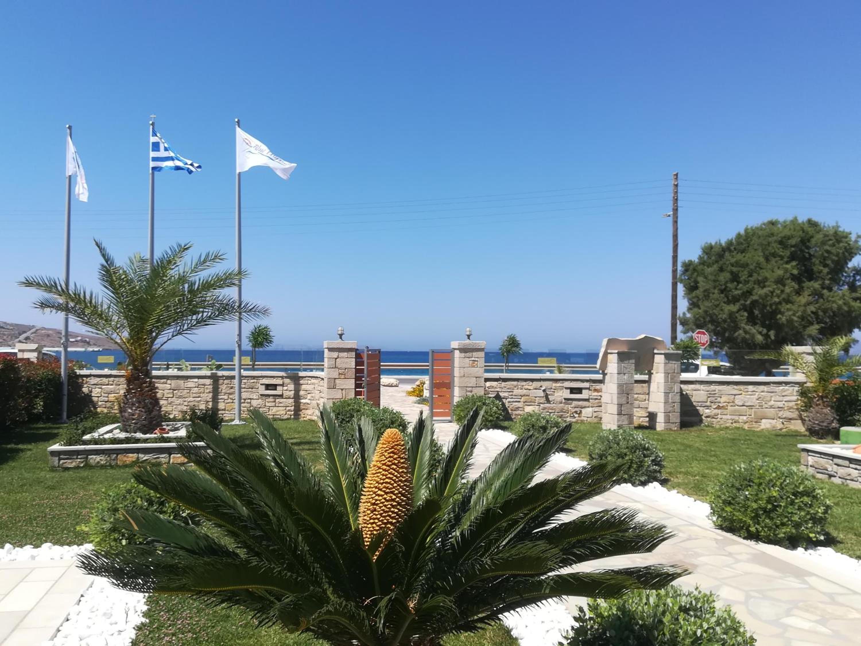 Blue Horizon Villa & Suites
