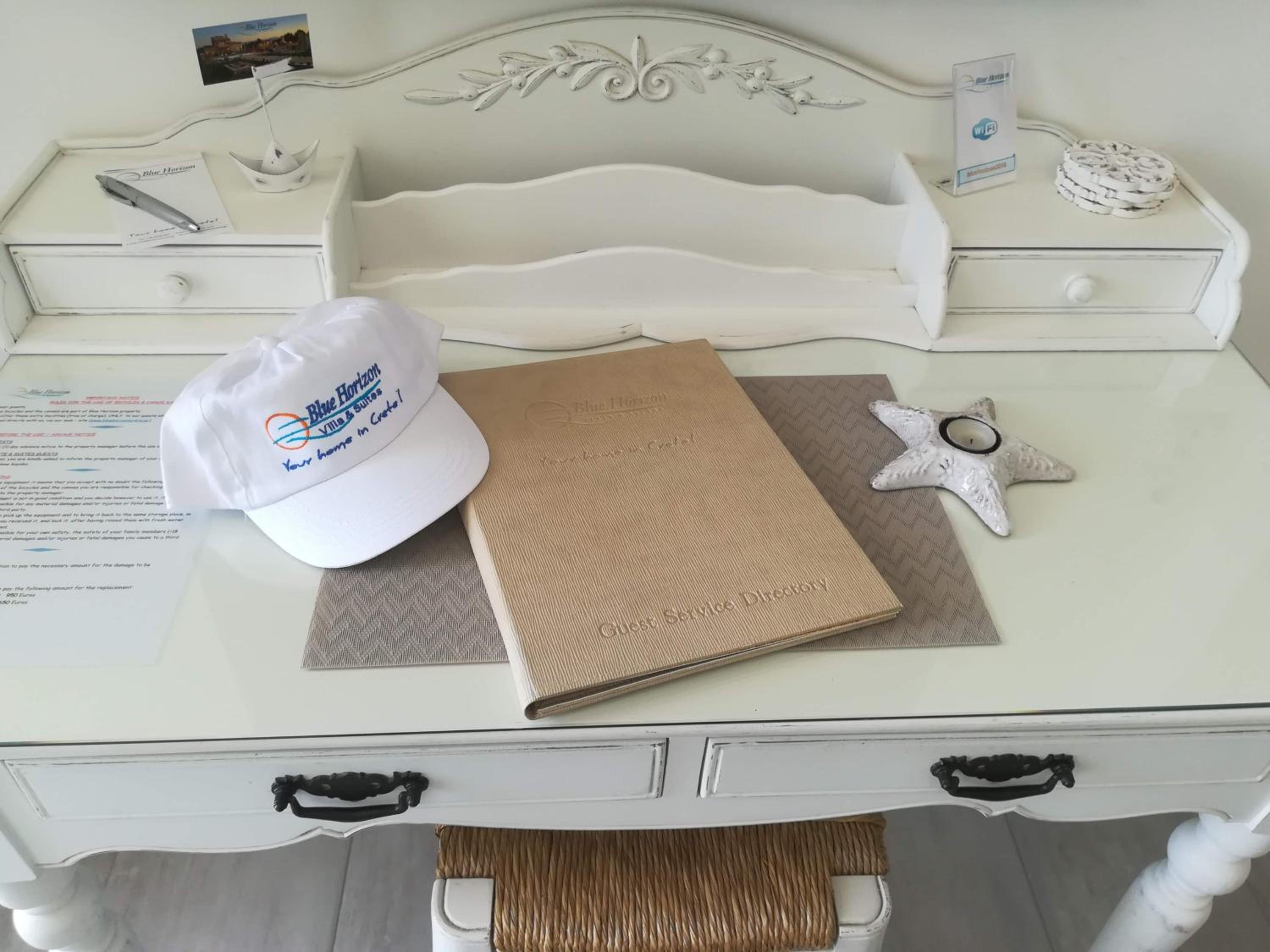 Blue Horizon Villa & Suites
