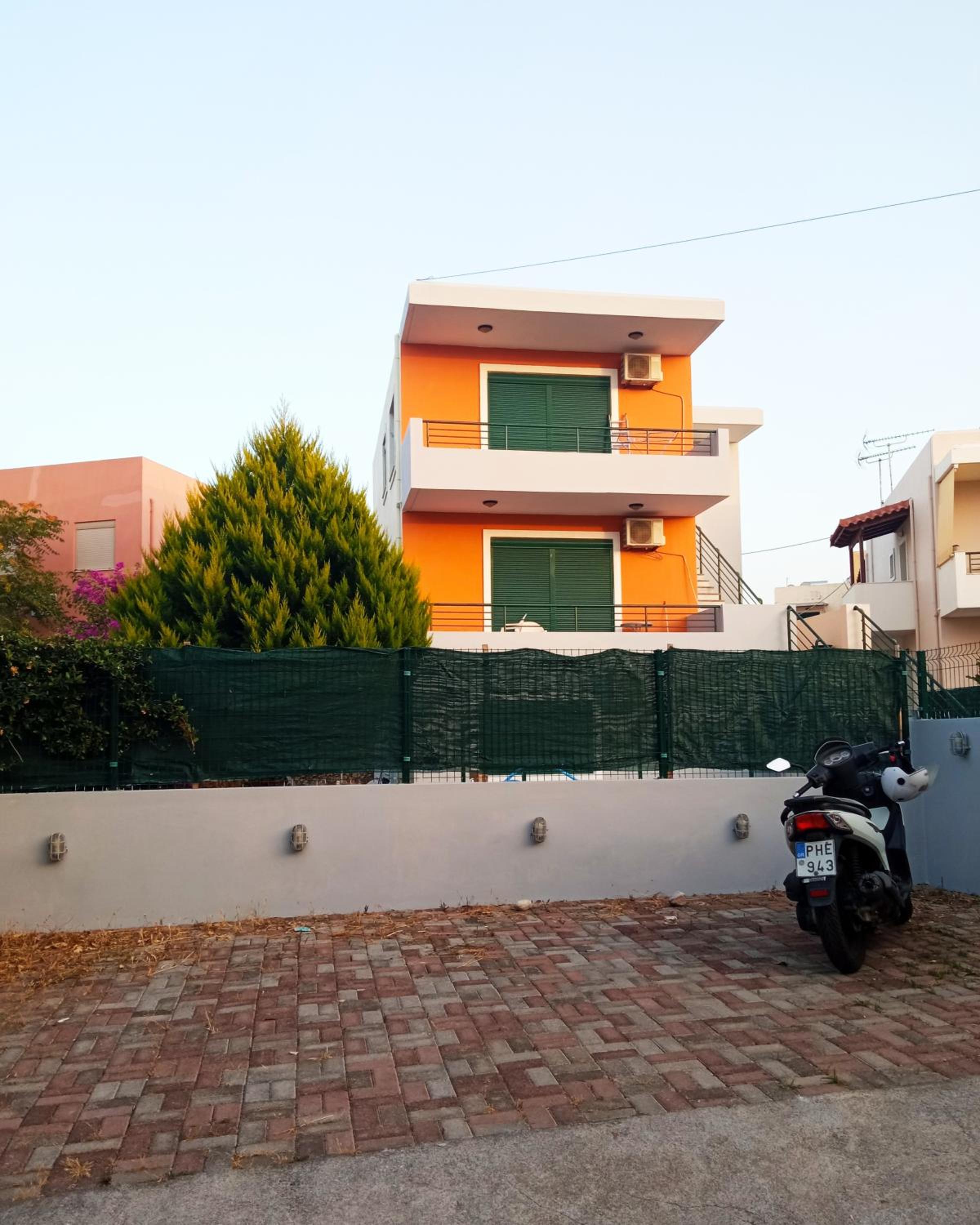 Photo 19