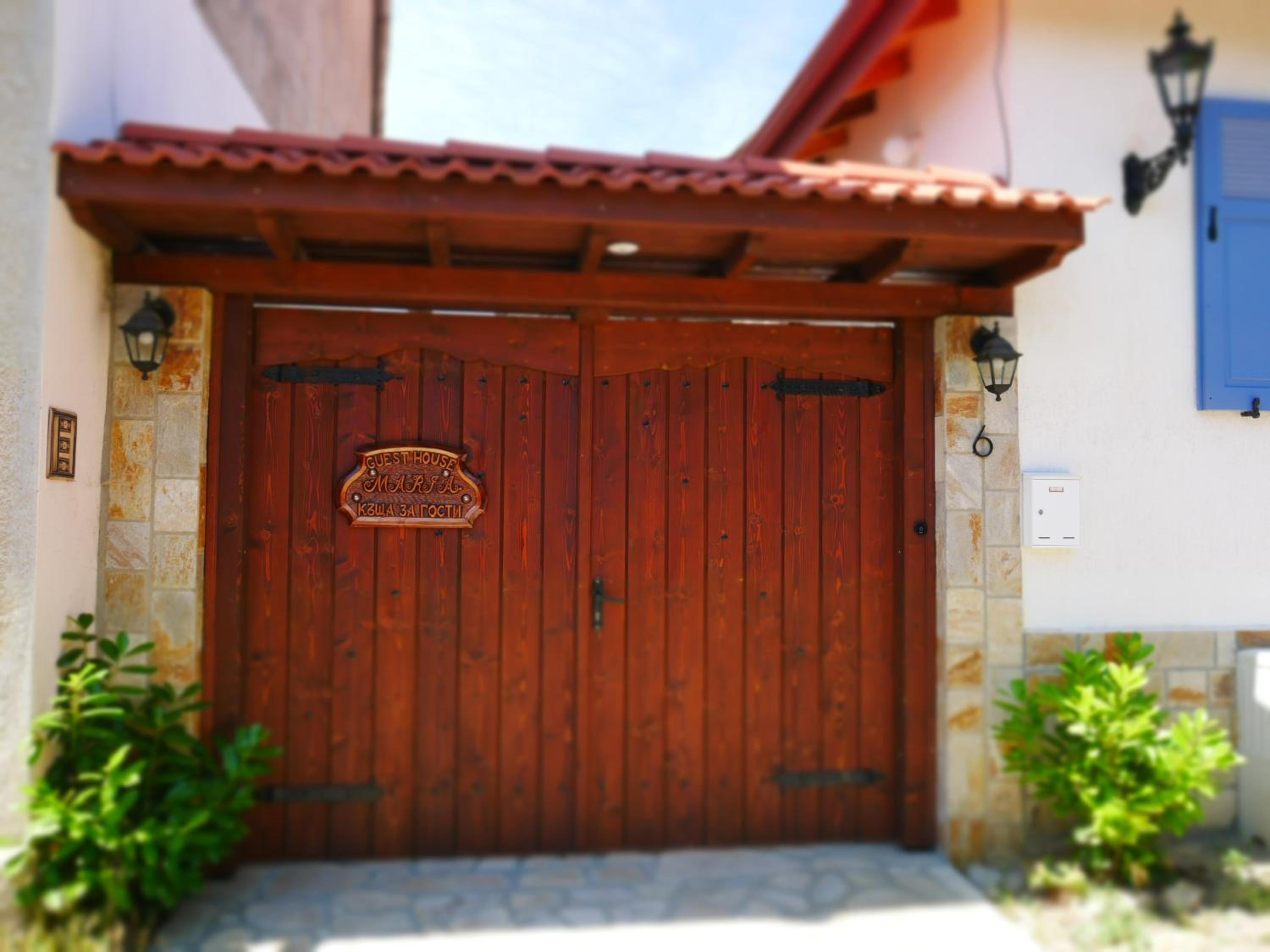 GUESTHOUSE MARIA / КЪЩА ЗА ГОСТИ МАРИЯ / GÄSTEHAUS MARIA
