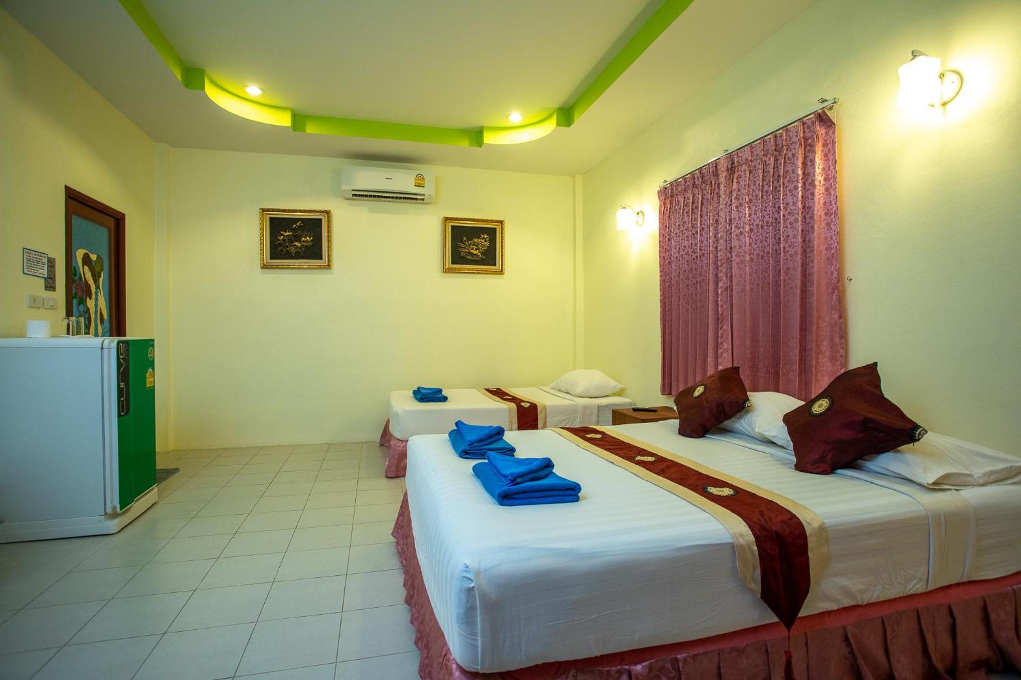 Rung Arun Resort