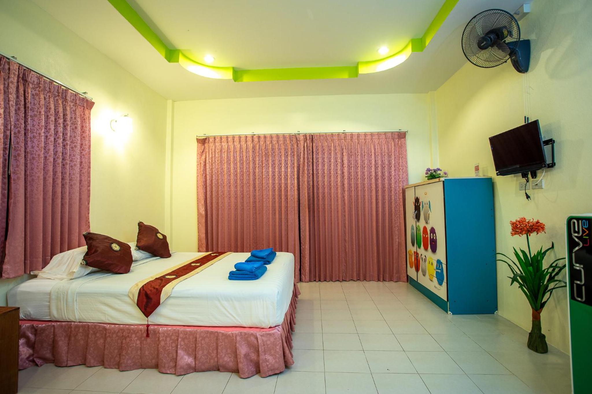Rung Arun Resort