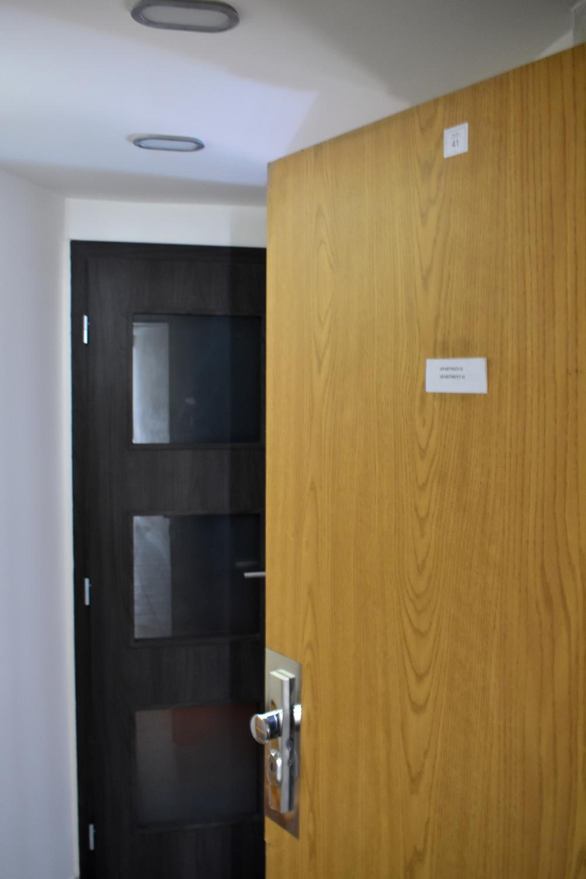 NEW CENTRAL ROOFTOP with private WELLNESS, Sauna & Whirlpool bath