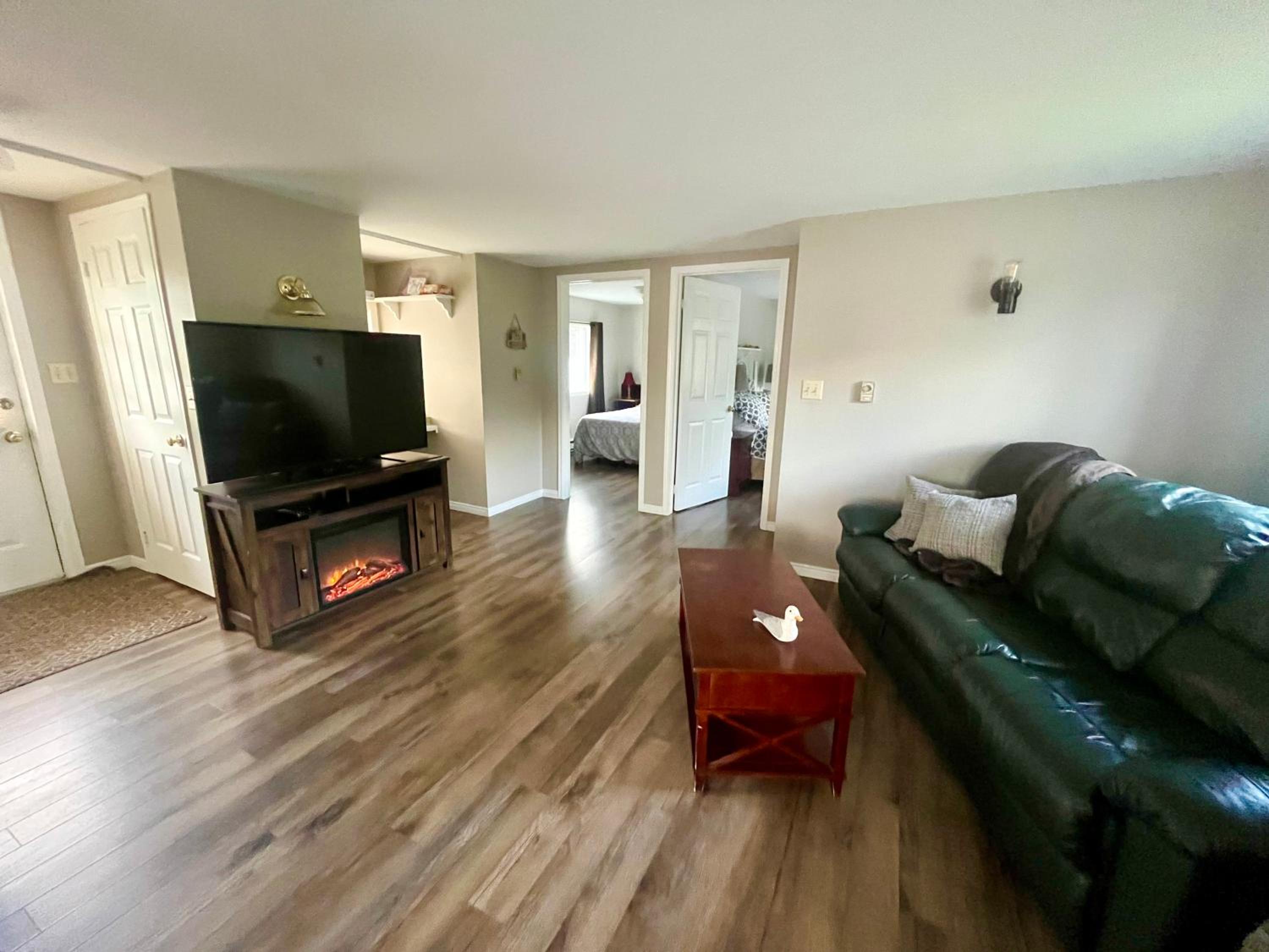 Alma Shore Lane Suites & Cottages