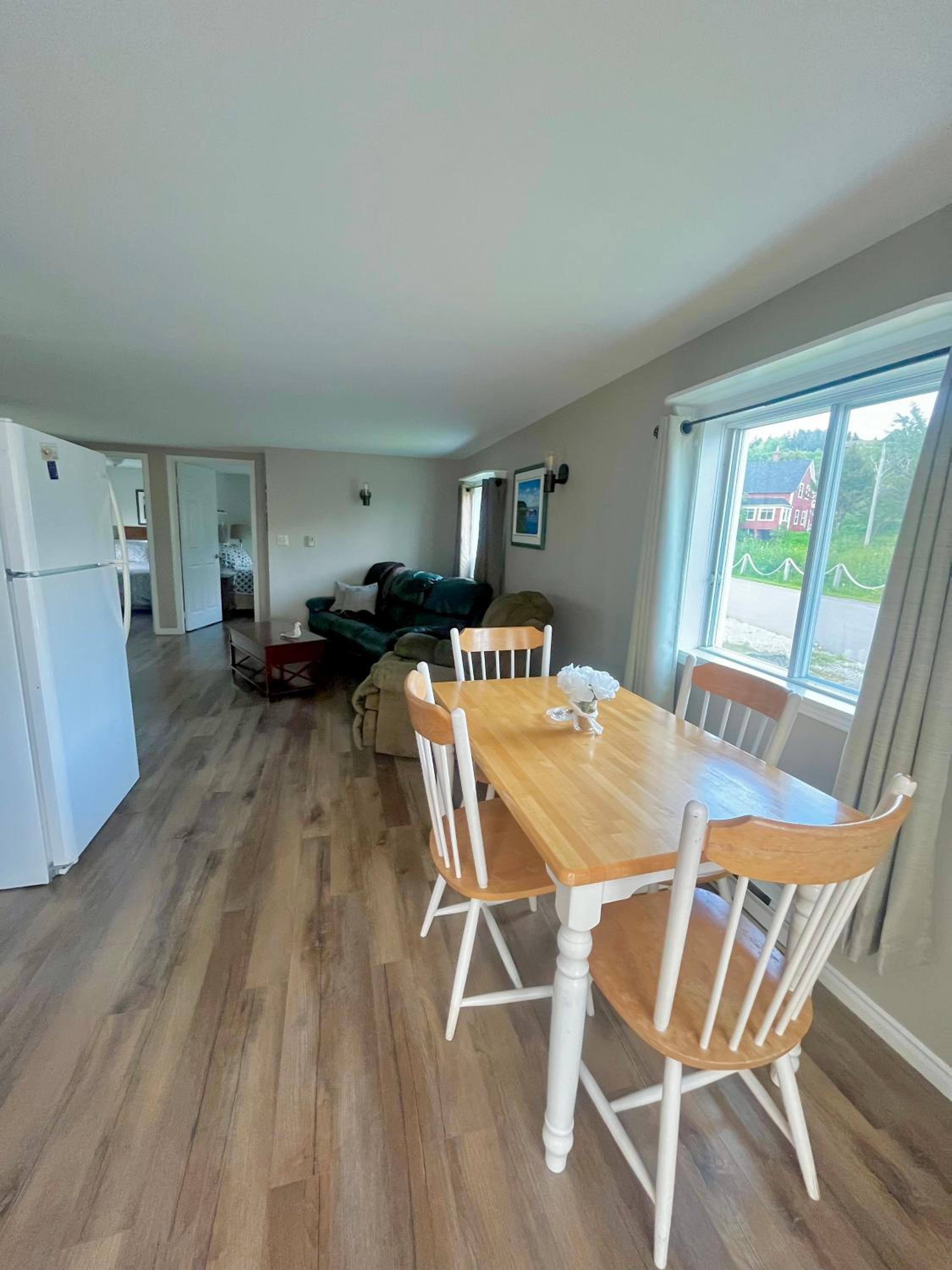 Alma Shore Lane Suites & Cottages