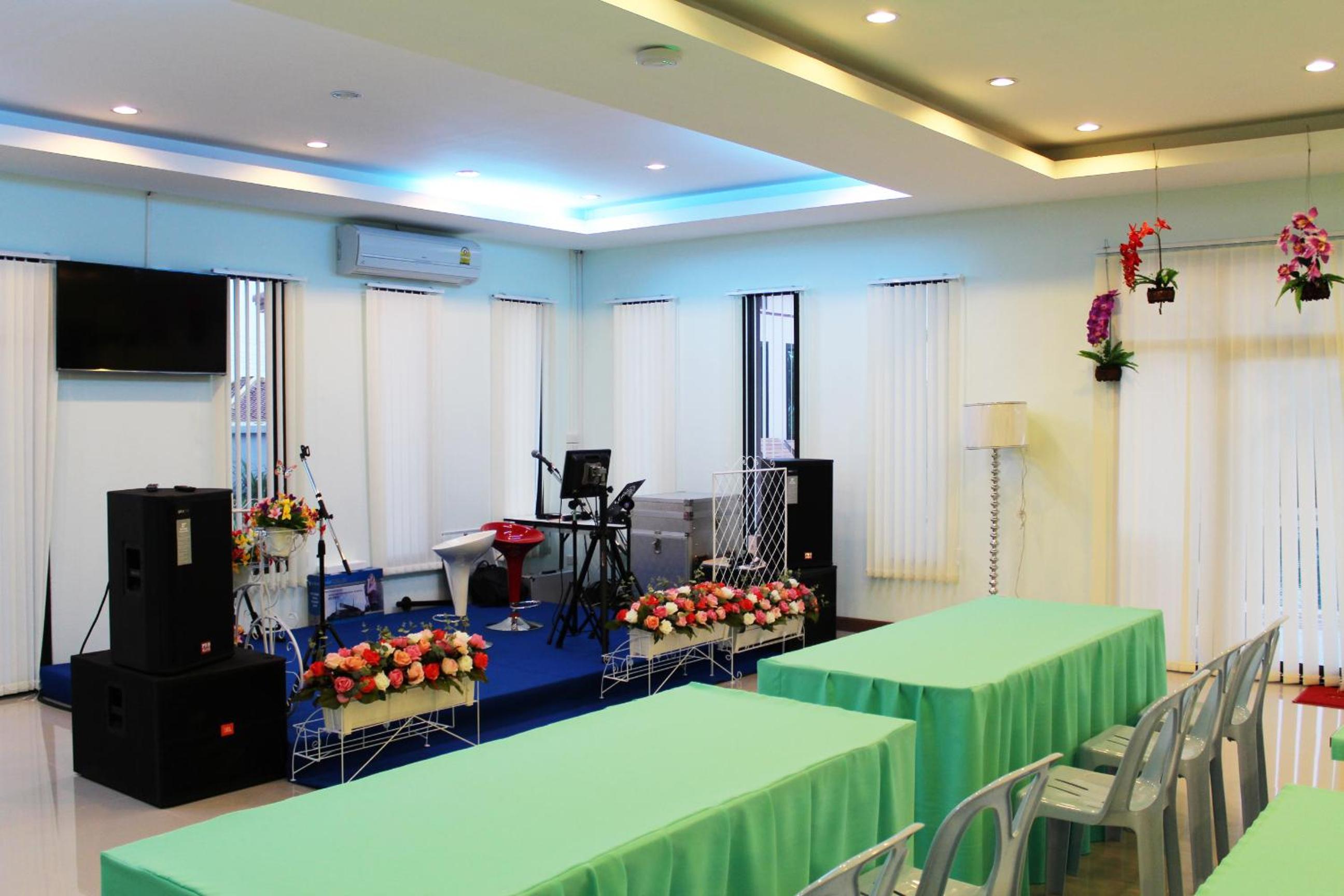 meeting & event spaces