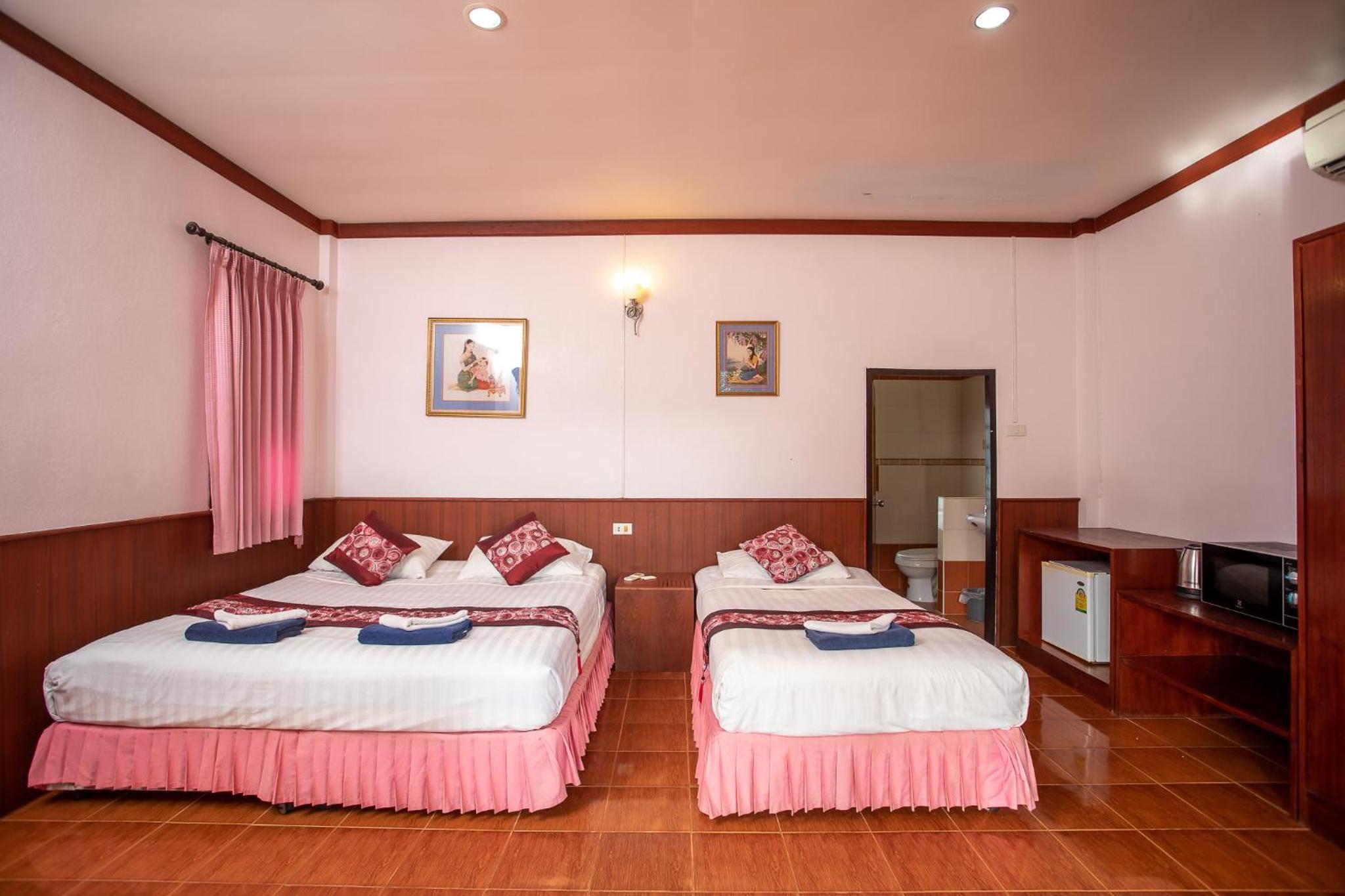 Rung Arun Resort