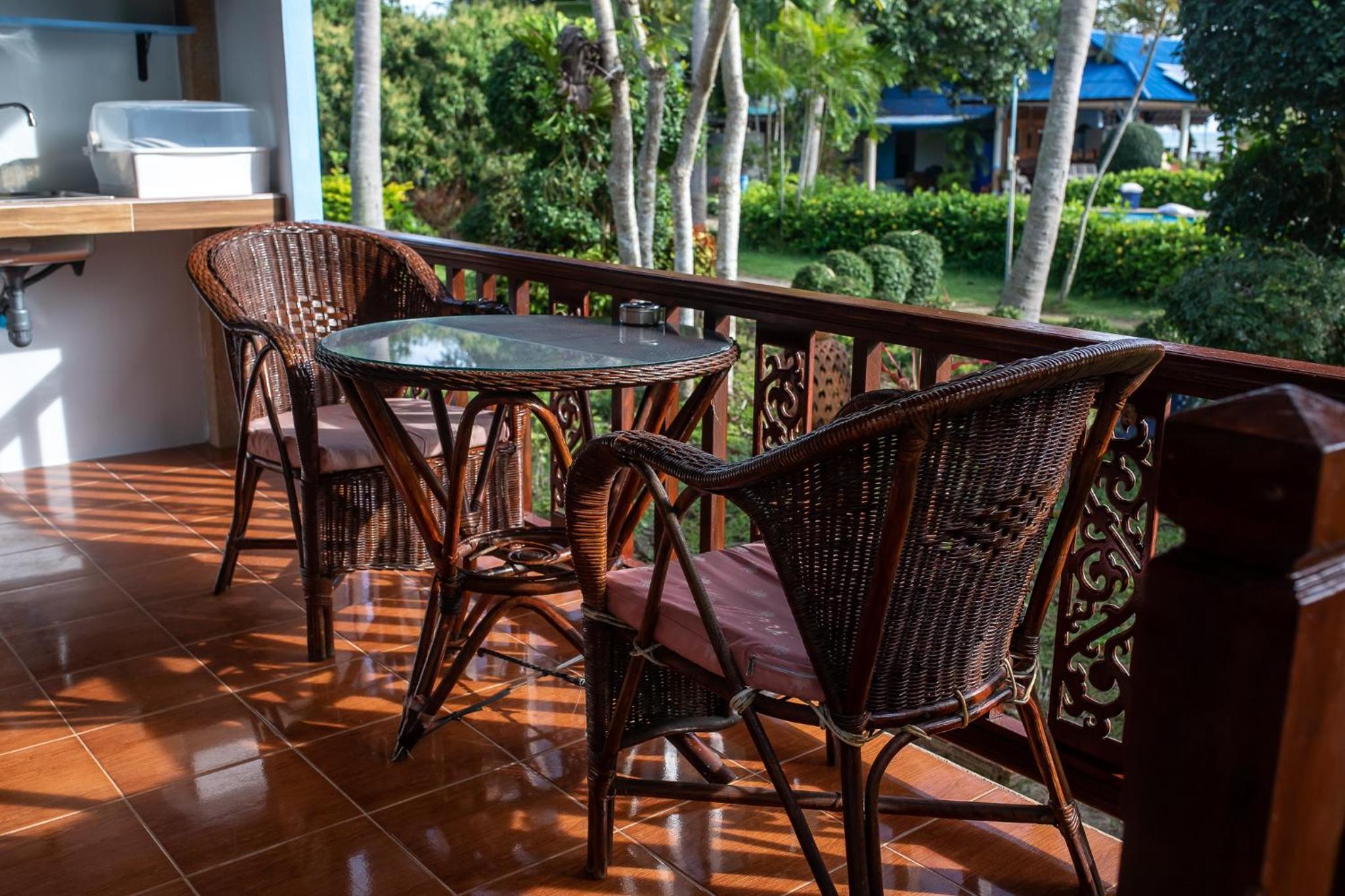 Rung Arun Resort