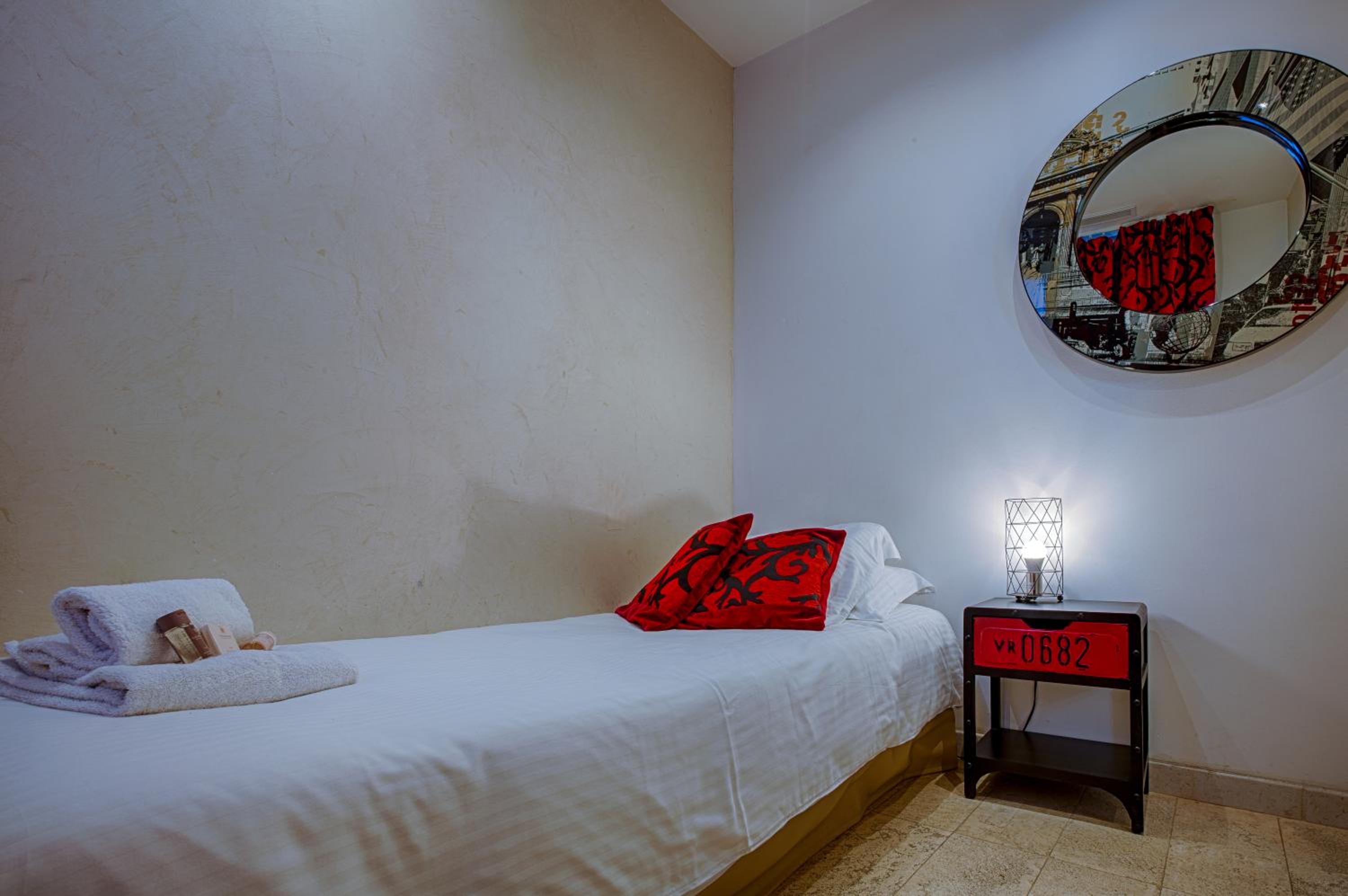 Residence du Louvre - Apartments - Prime location Palais & Croisette - Luxury Stay by LRA Cannes