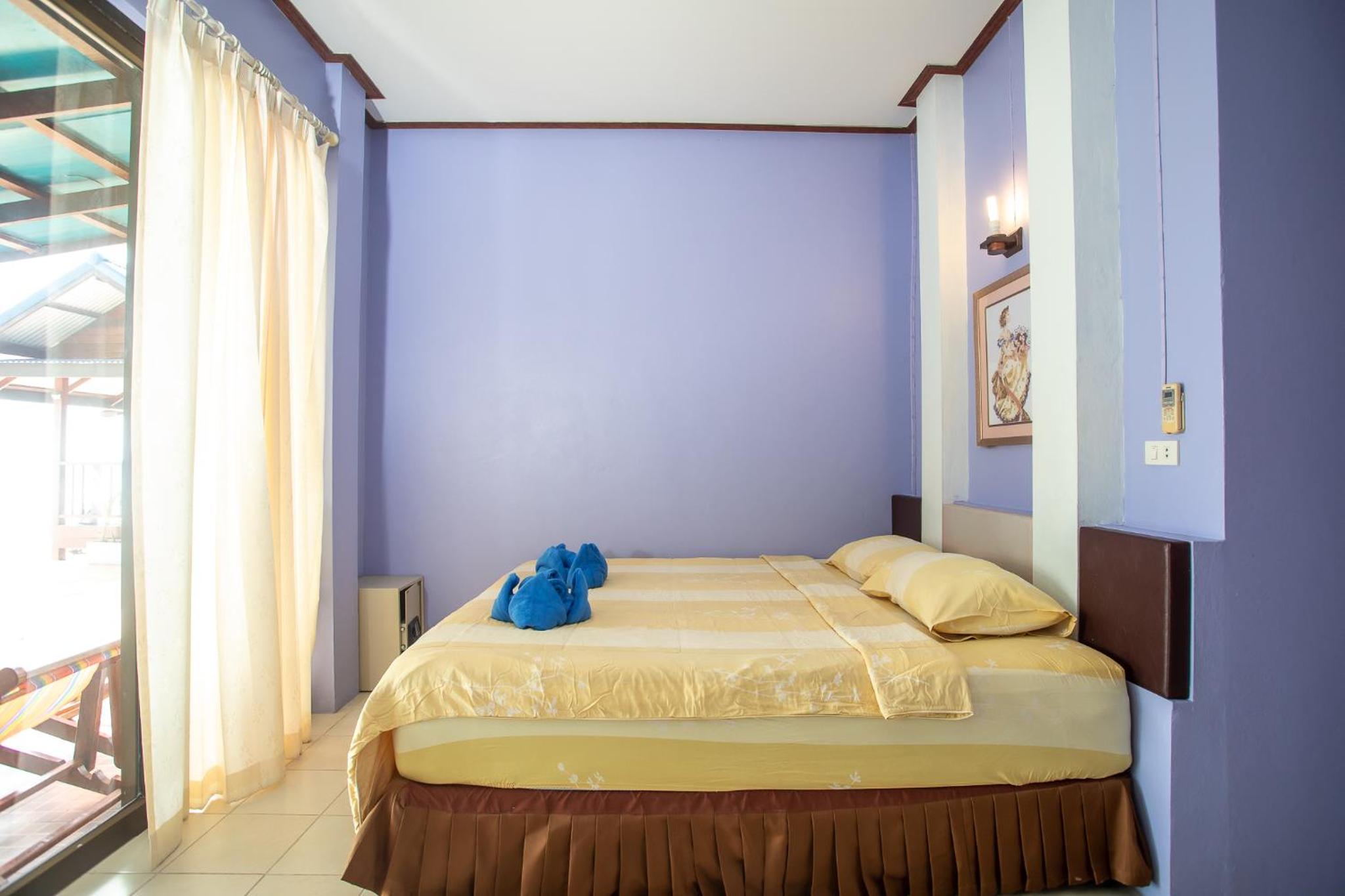 Rung Arun Resort