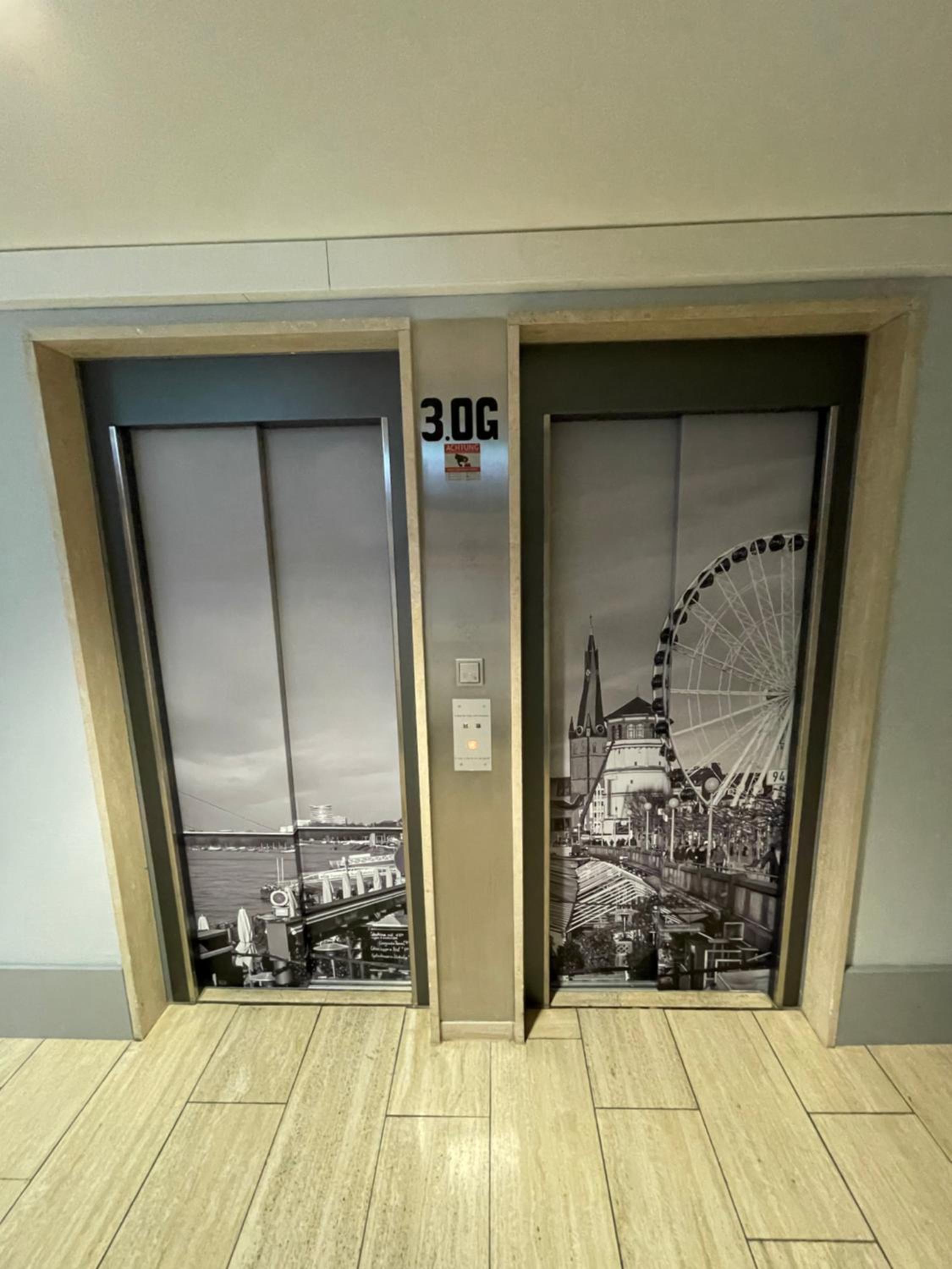 4* Boutique Zimmer am Düsseldorf Hafen + ÖPNV & TG