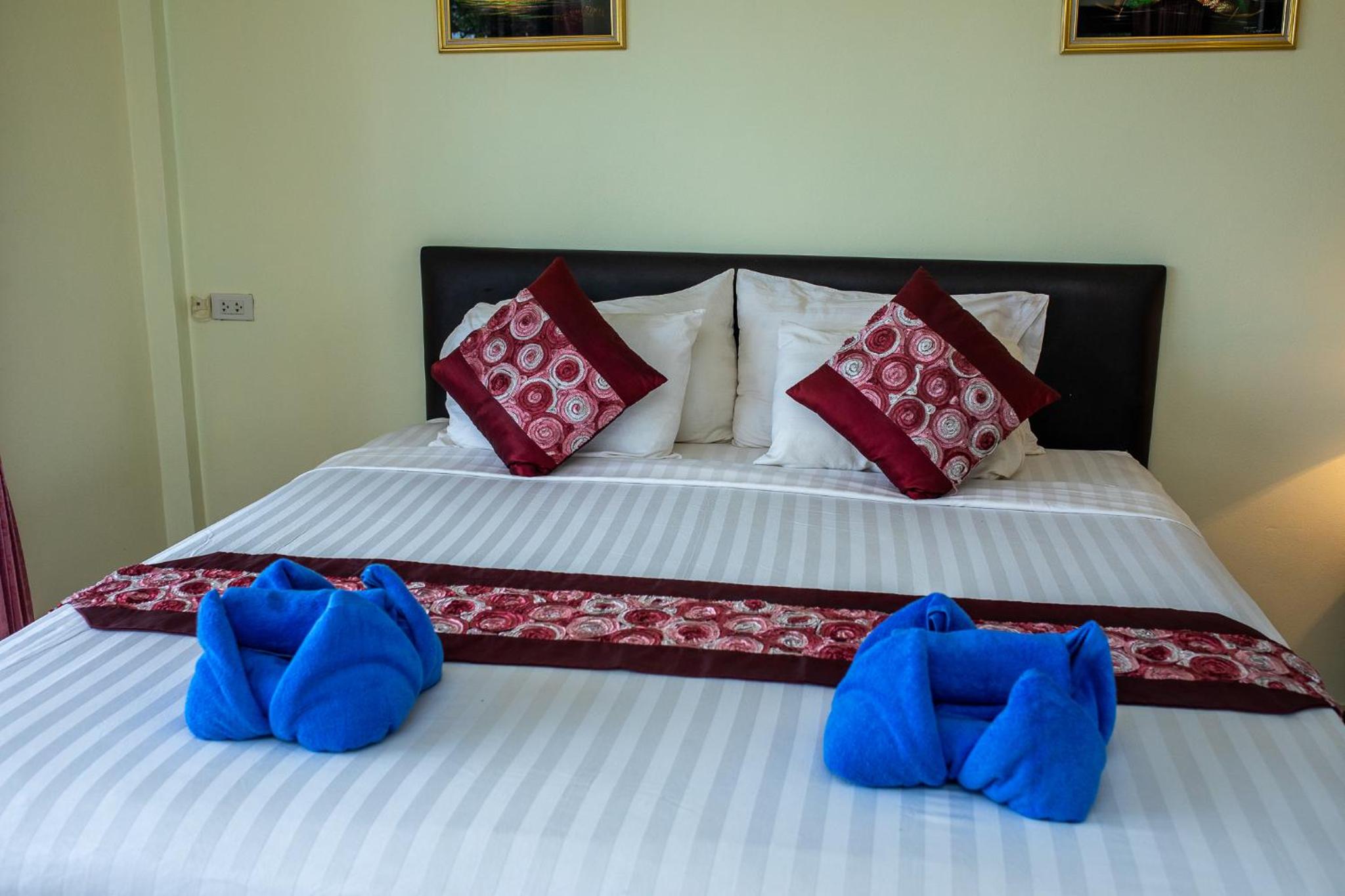 Rung Arun Resort