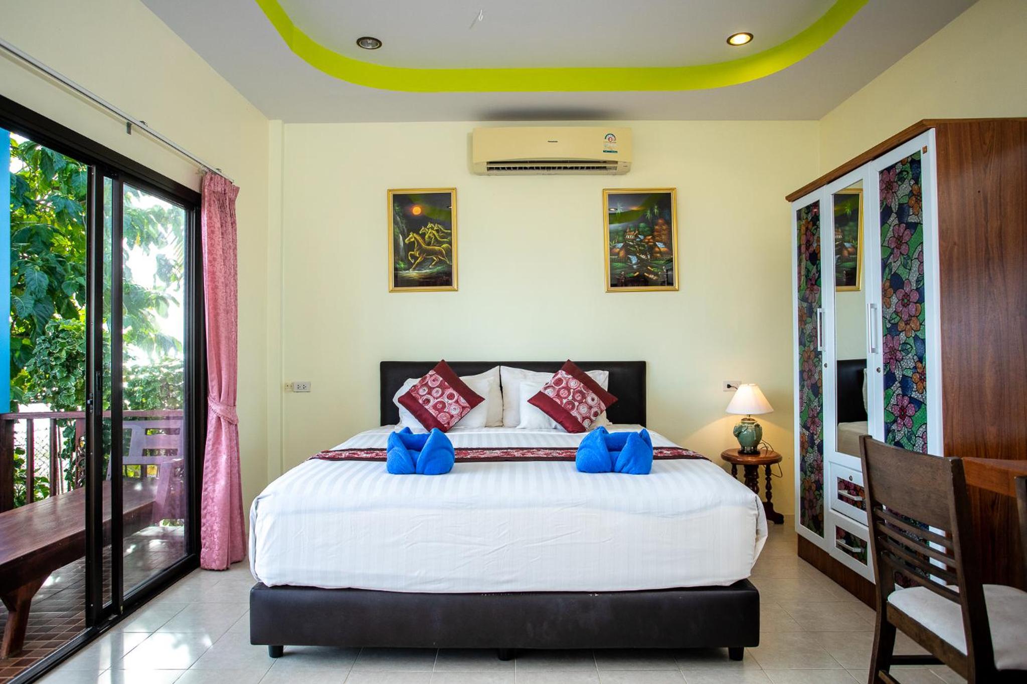 Rung Arun Resort