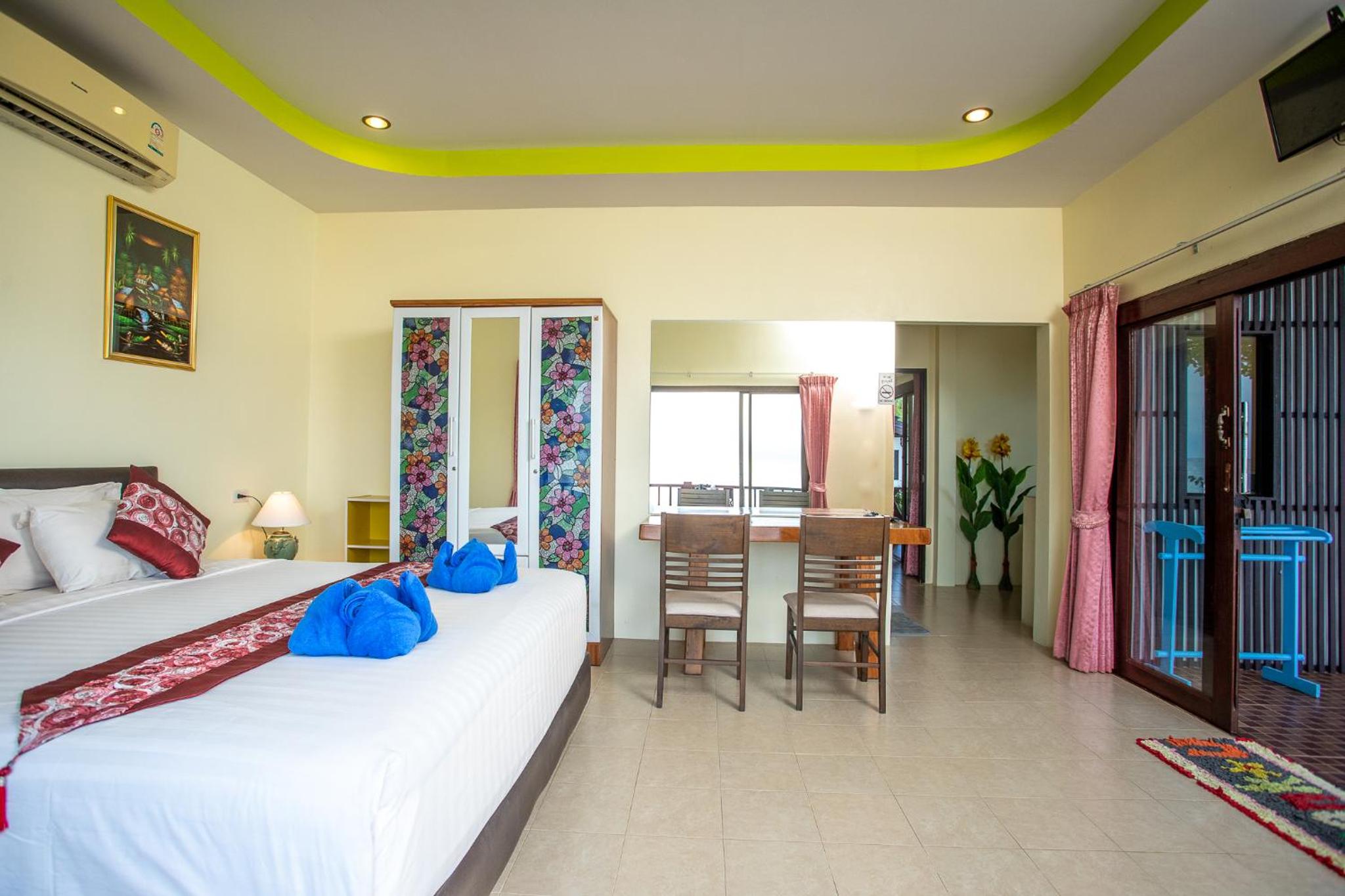 Rung Arun Resort