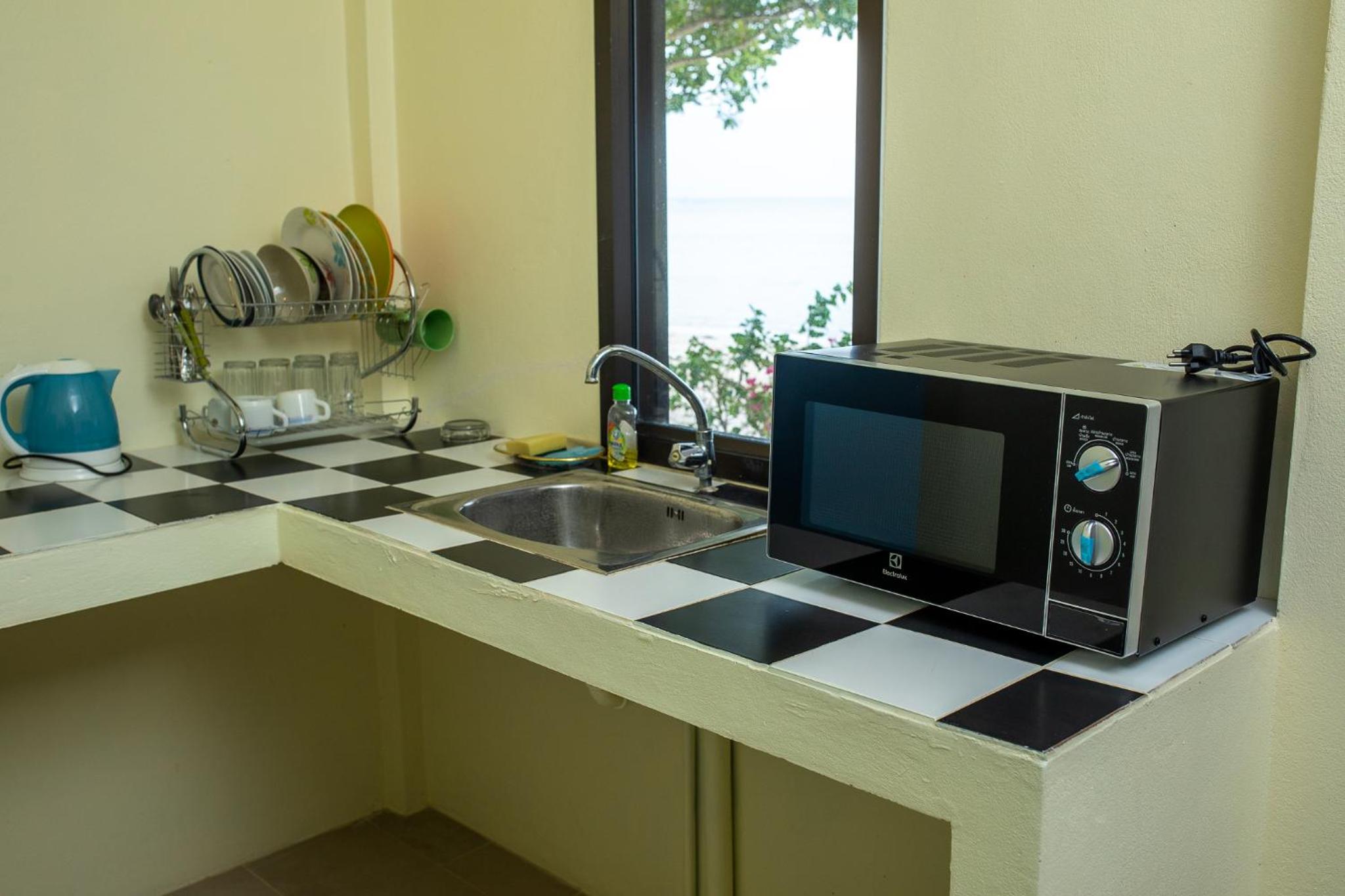 Rung Arun Resort