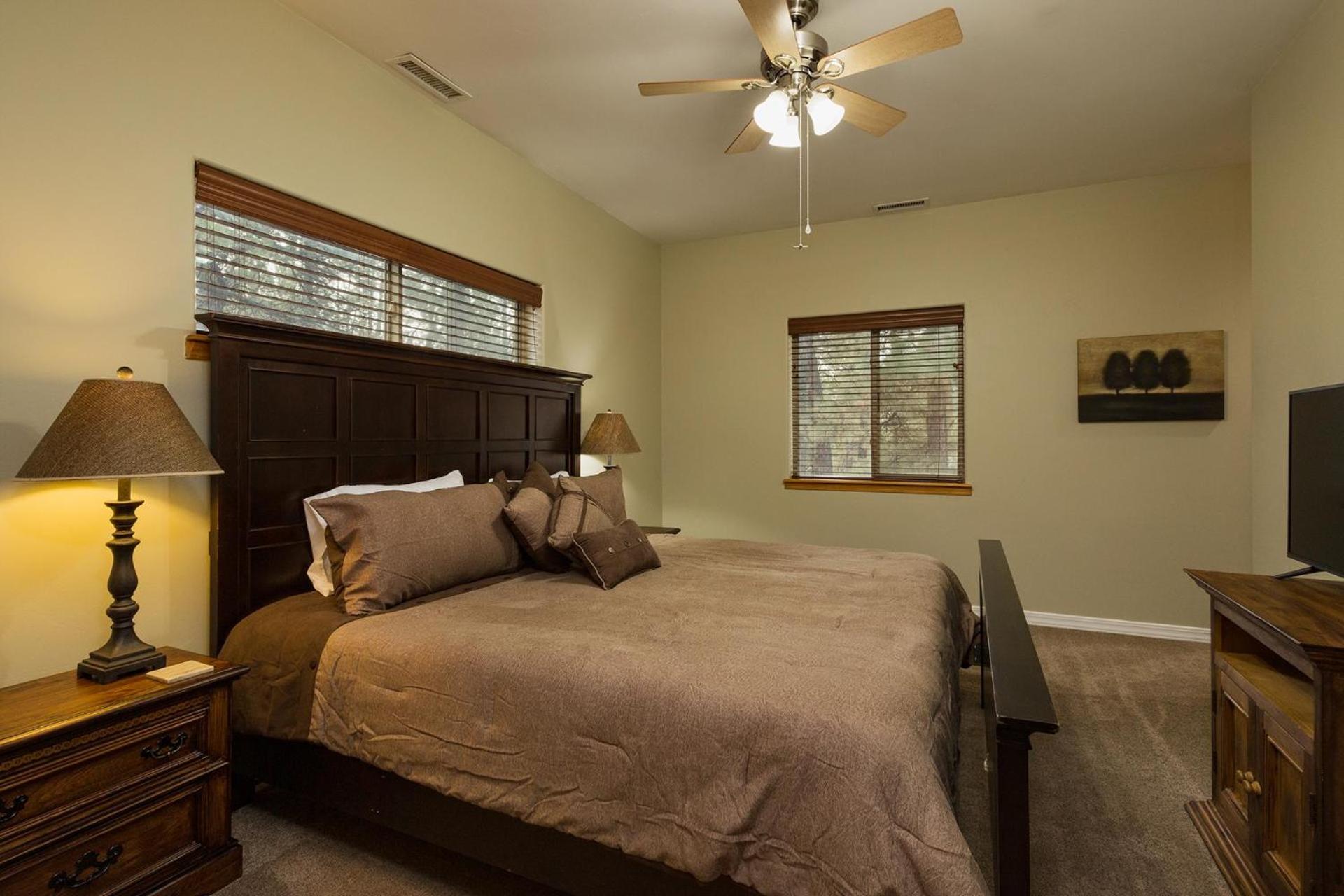 984 Pine Valley Forest Lakes view 5