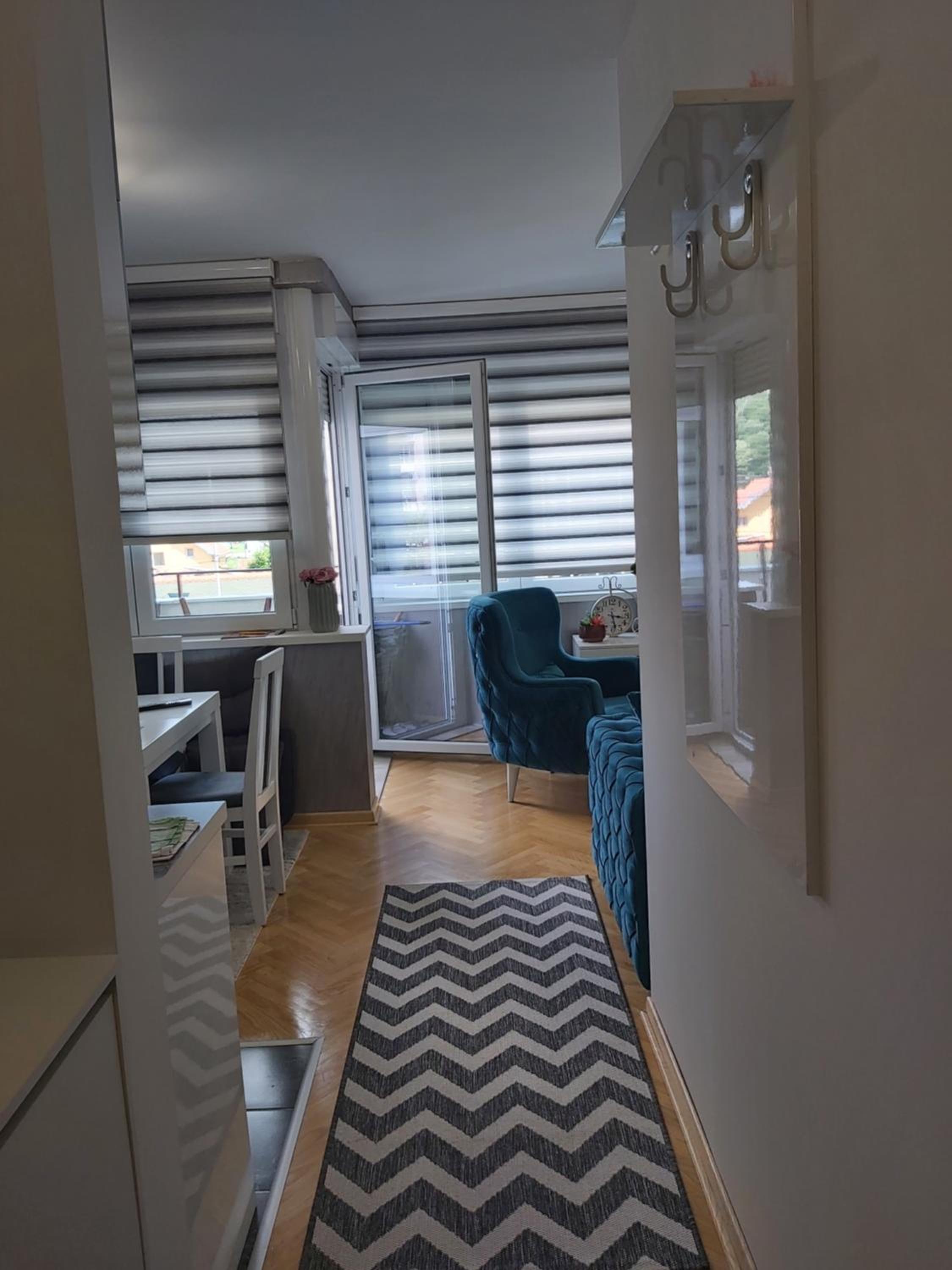 Dora Lux & Free Indoor Parking view 5