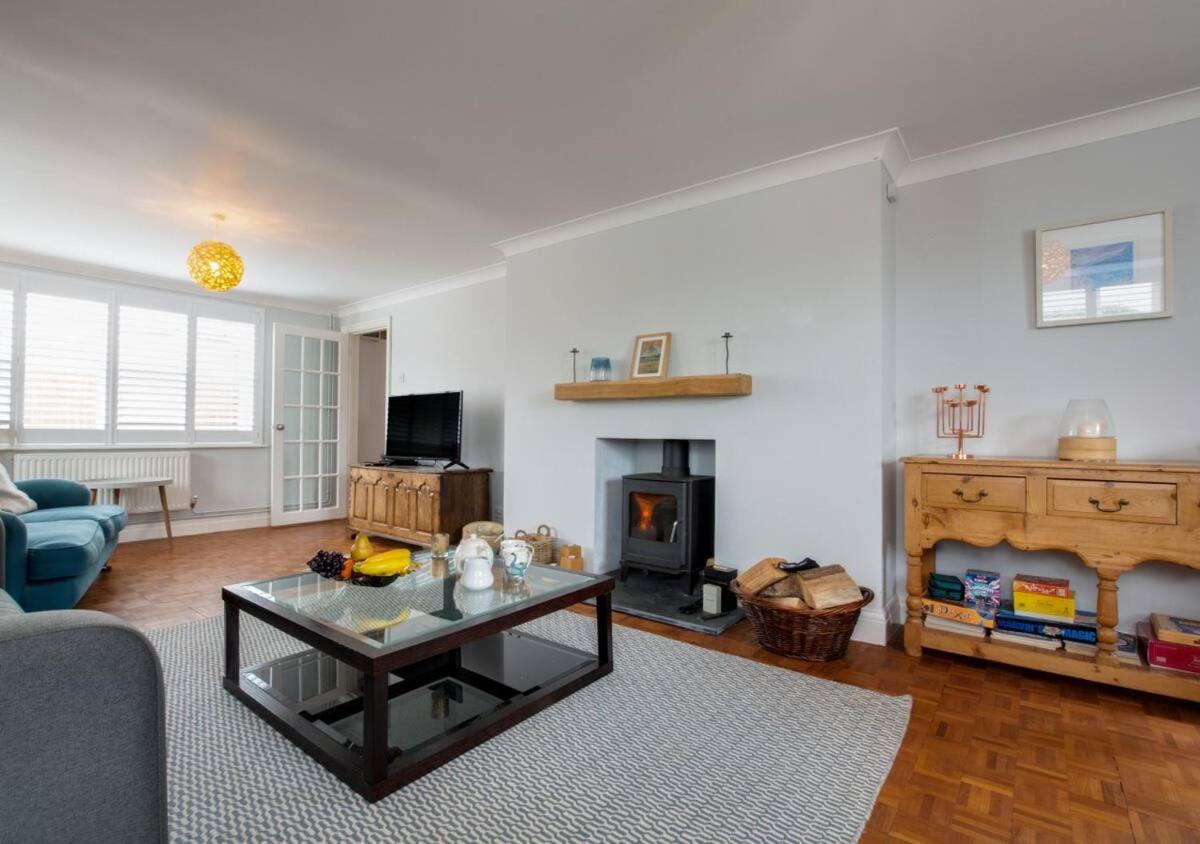 Amroth Holiday home with Sea views view 2