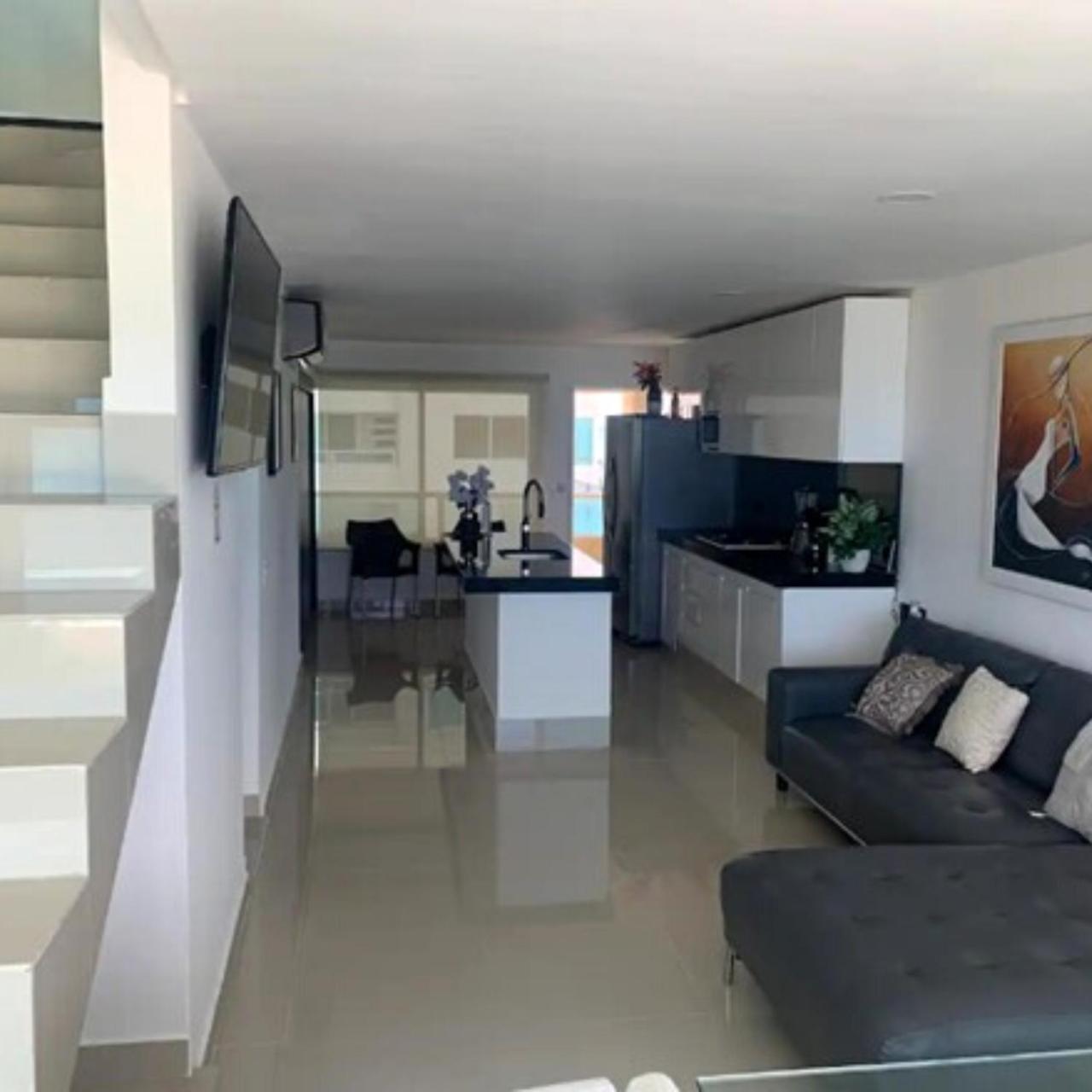 Espectacular Penthouse con Piscina y Vista al Mar en Cancún