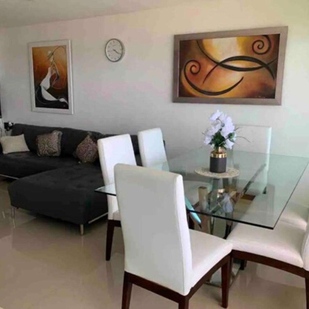 Espectacular Penthouse con Piscina y Vista al Mar en Cancún