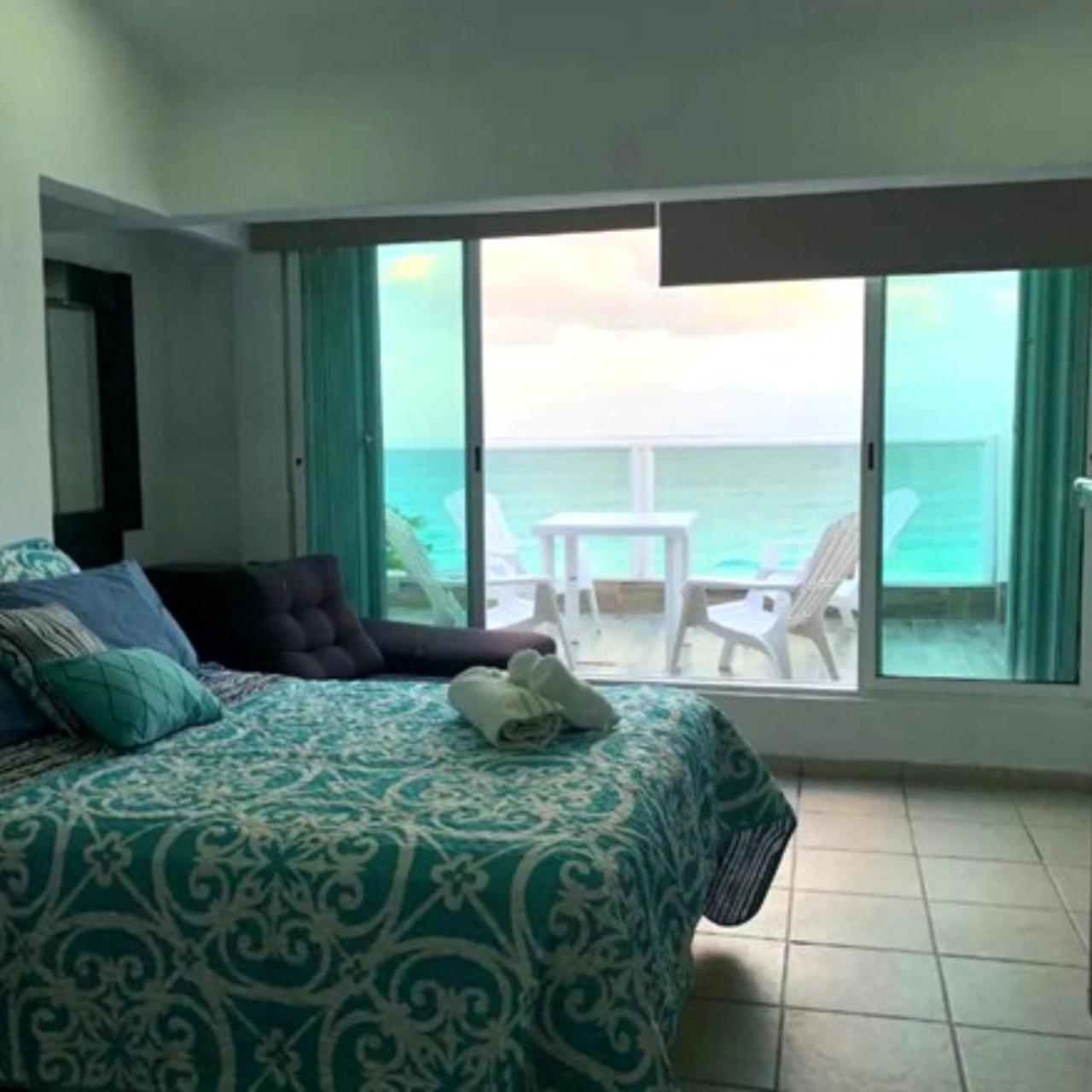 Espectacular Penthouse con Piscina y Vista al Mar en Cancún