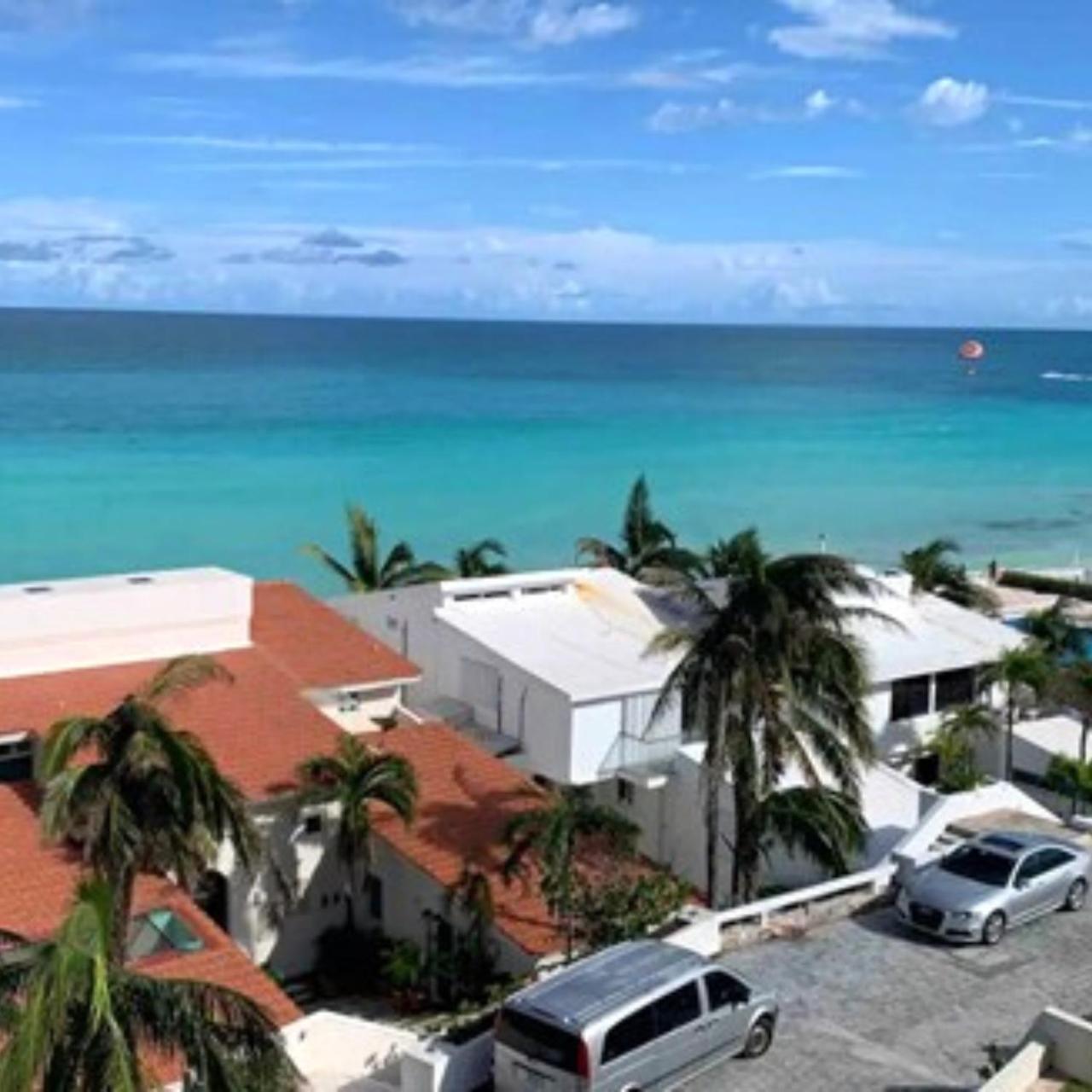 Espectacular Penthouse con Piscina y Vista al Mar en Cancún