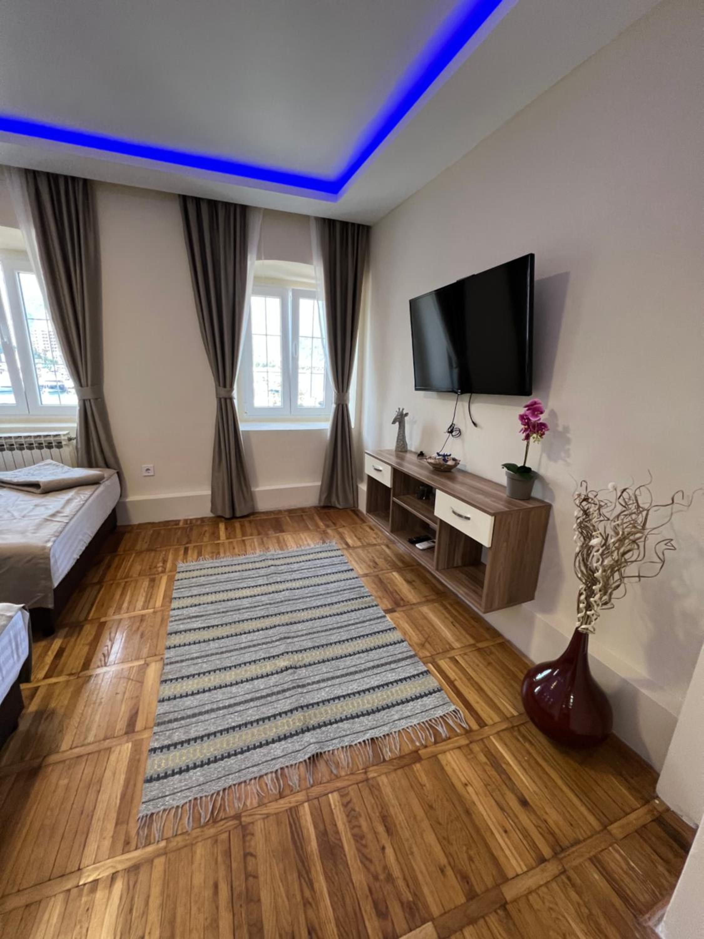 Regina apartments