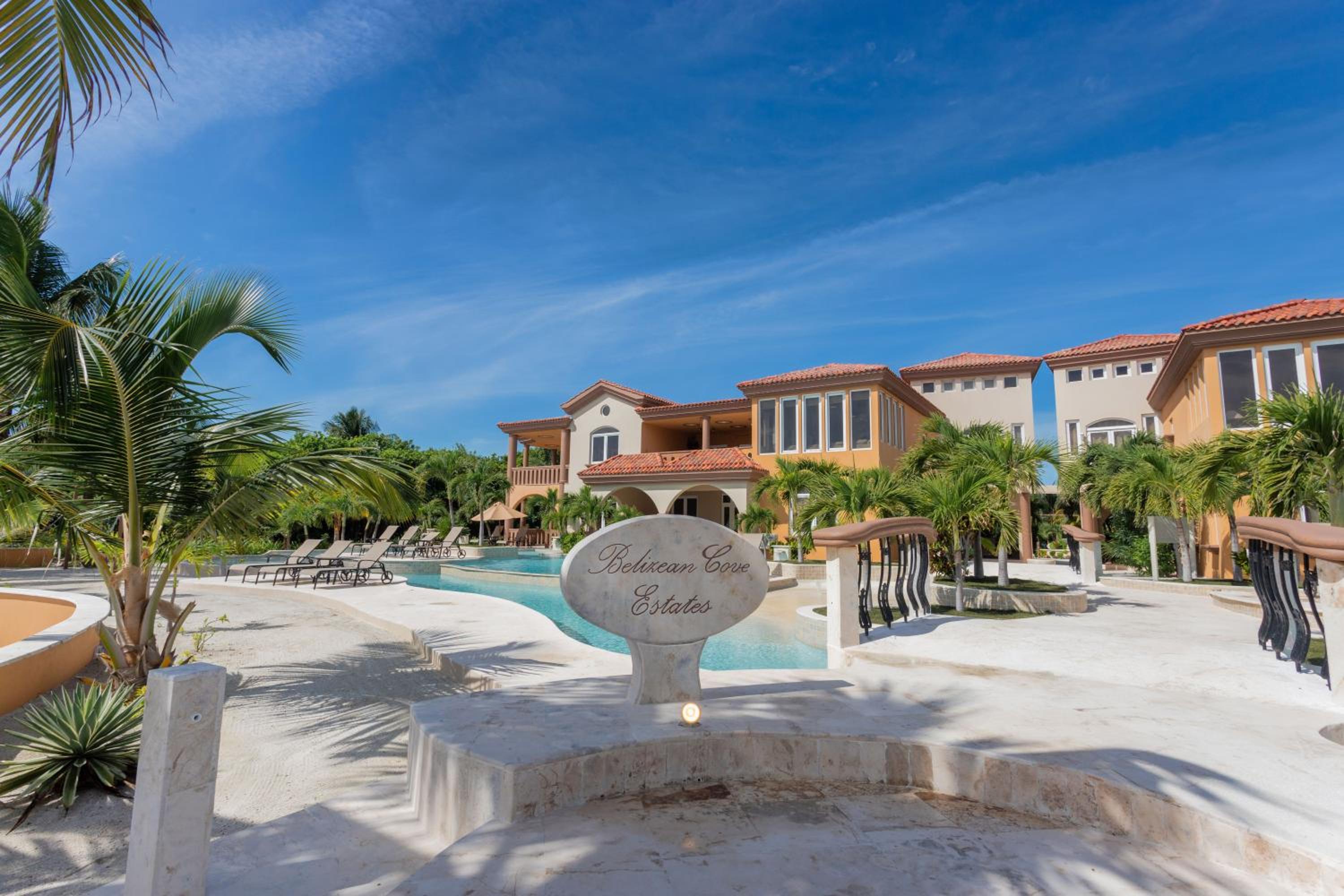 Hotel Belizean Cove Estates Luxury Beachfront Villa - Image 1