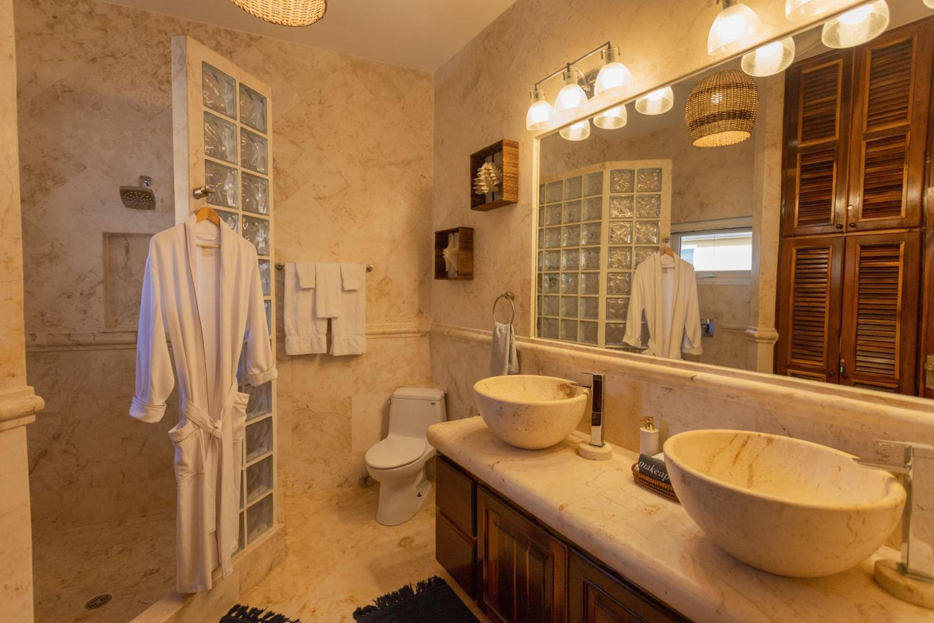 Belizean Cove Estates Beachfront Villas