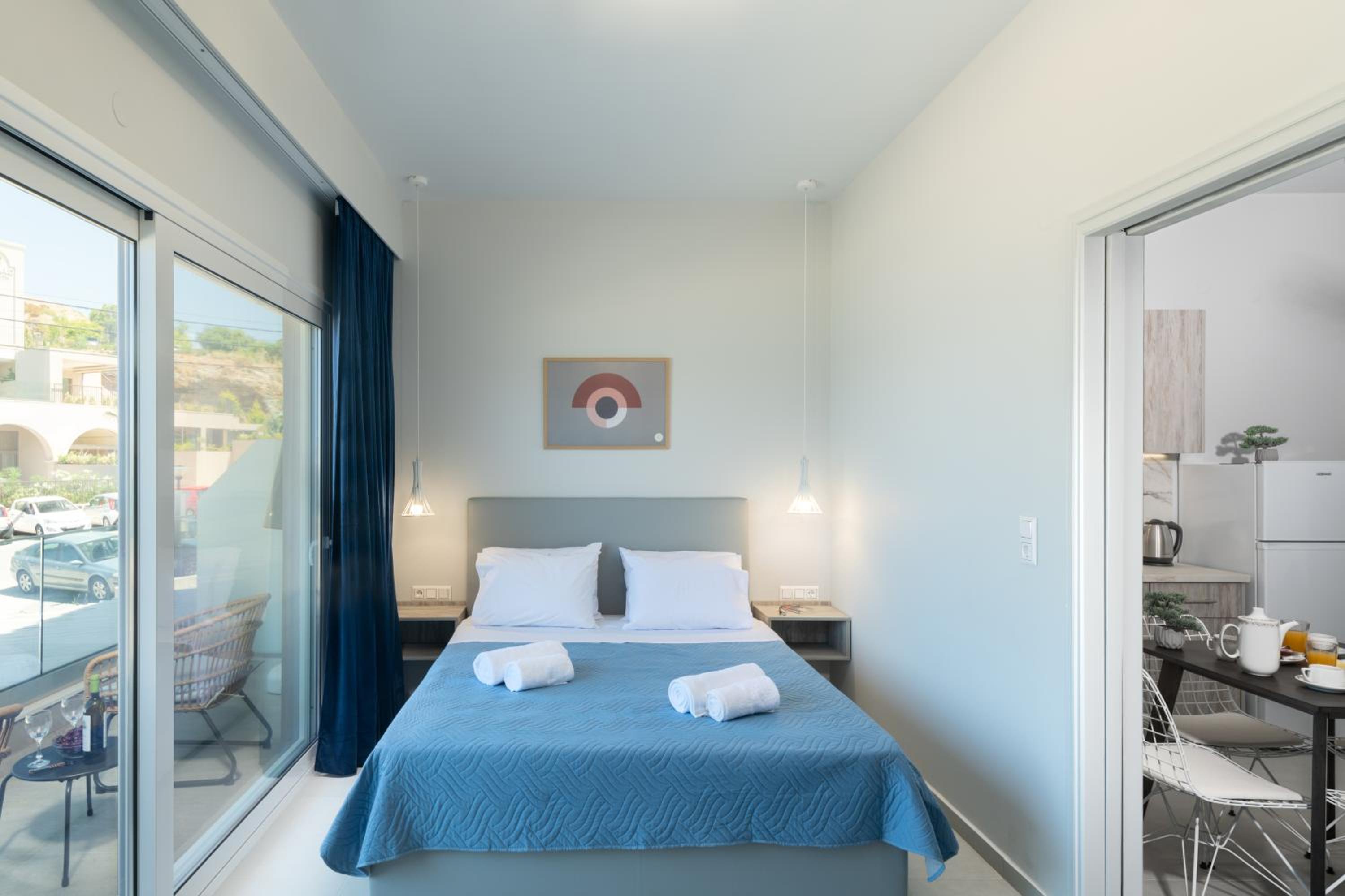 MK Summer Breeze Luxury Apartments view 4