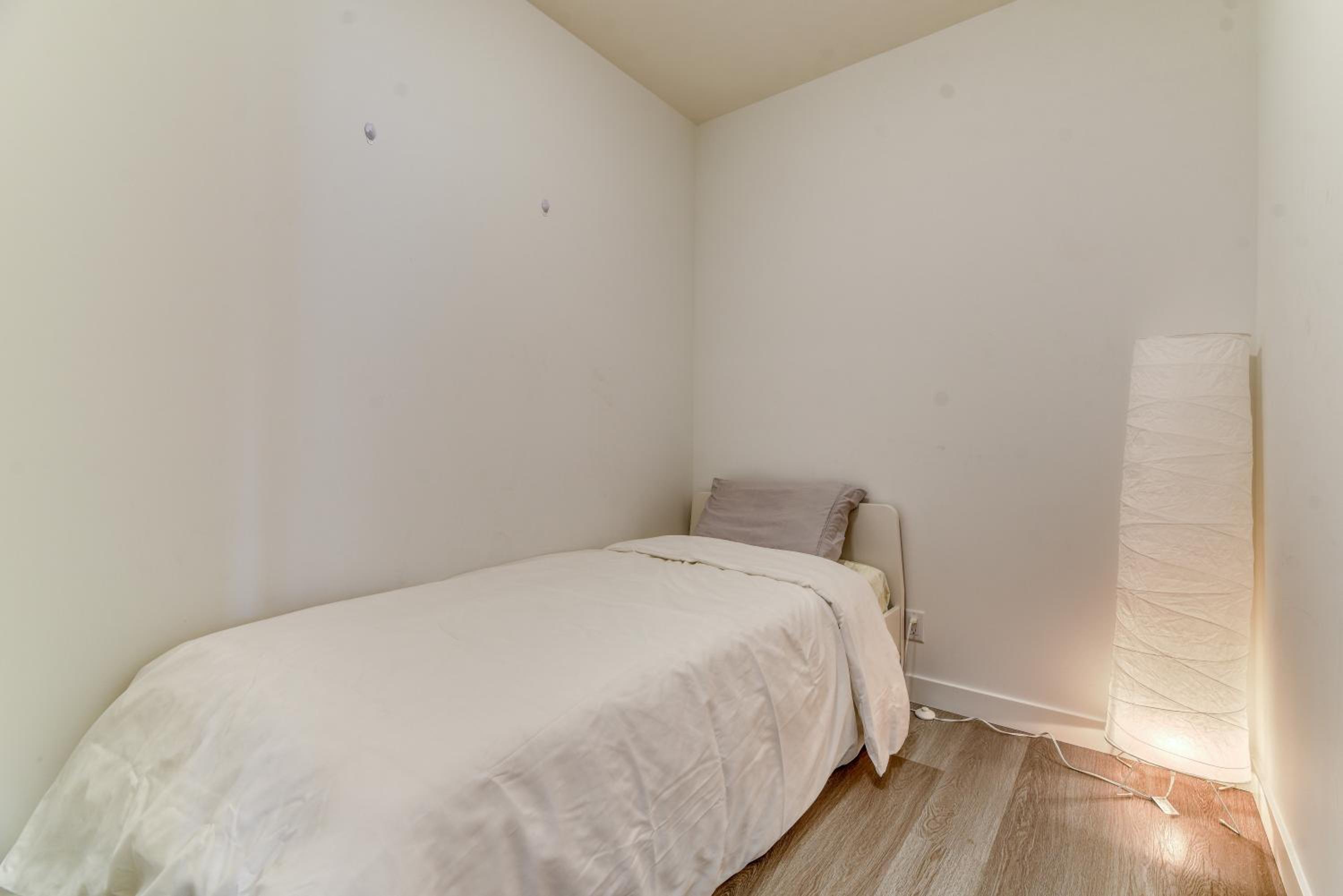 Kensington Suite 2bed & 1bath view 4