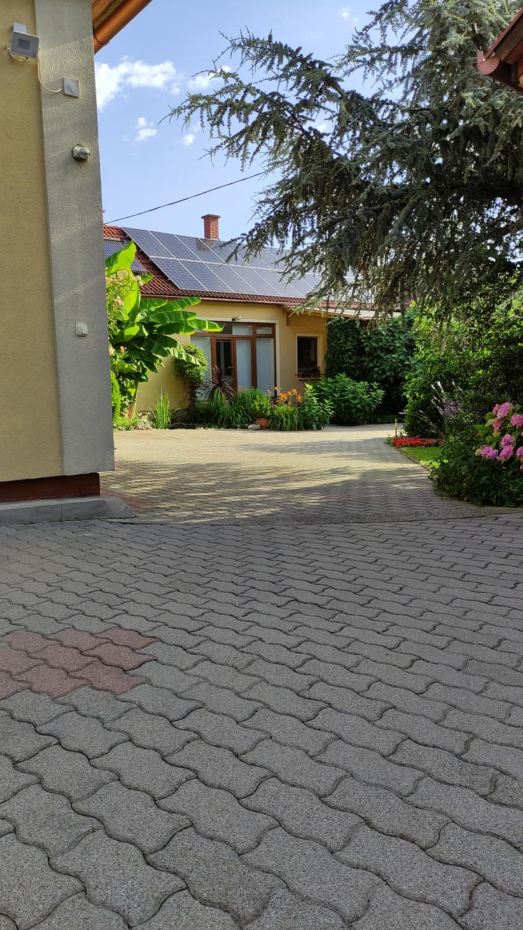 Eckhardt Vendégház view 3