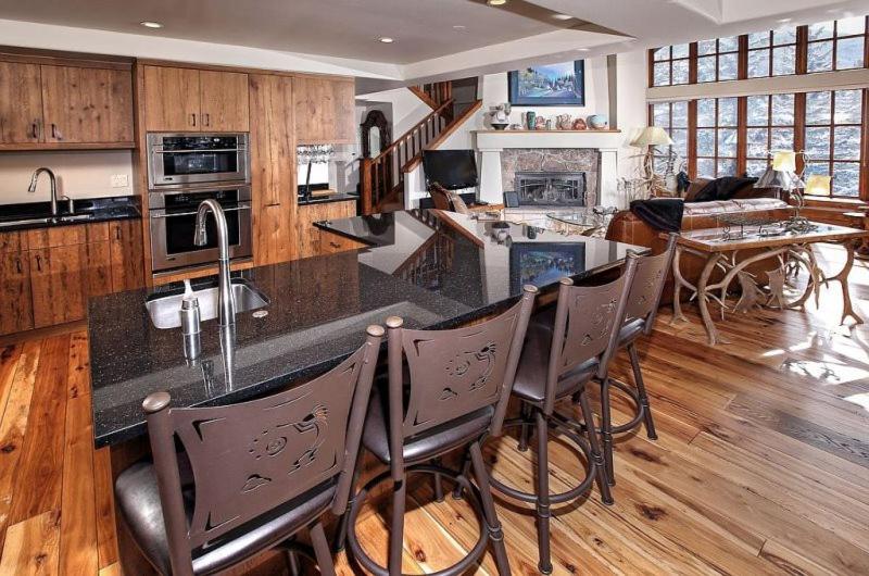 Beaver Creek Pines 4 Bedroom Ski In, Ski Out Vacation Rental With Restaurant, Outdoor Pool, Jacuzzi And Fitness Center - Property Image 18