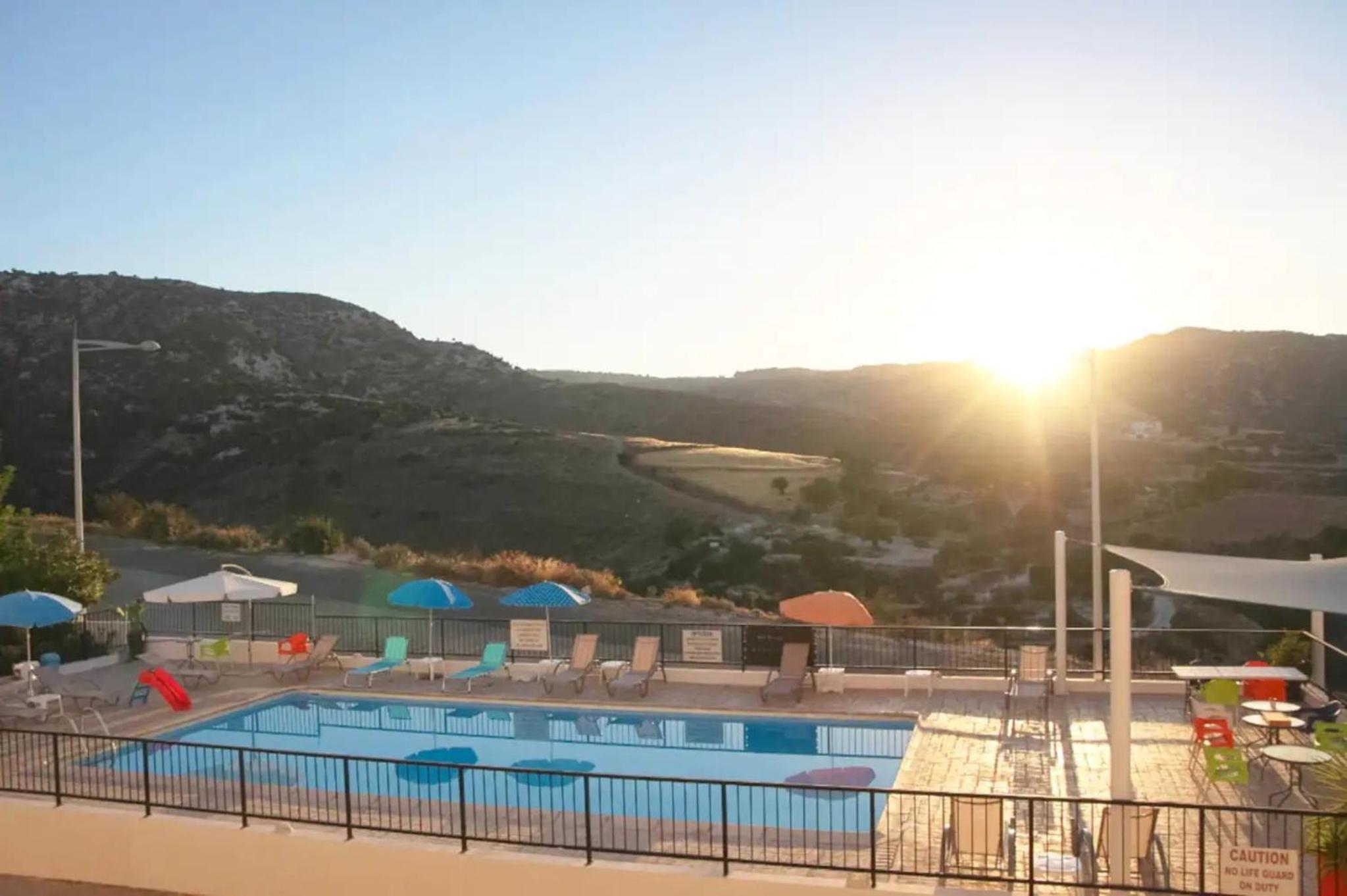 Panoramic Holidays - Standard 71 view 4