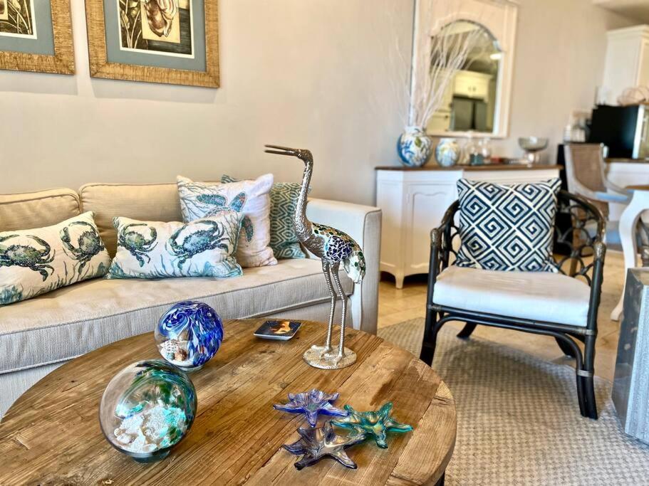 Stylish Lux Beach Condo Aquamarina Cap Cana