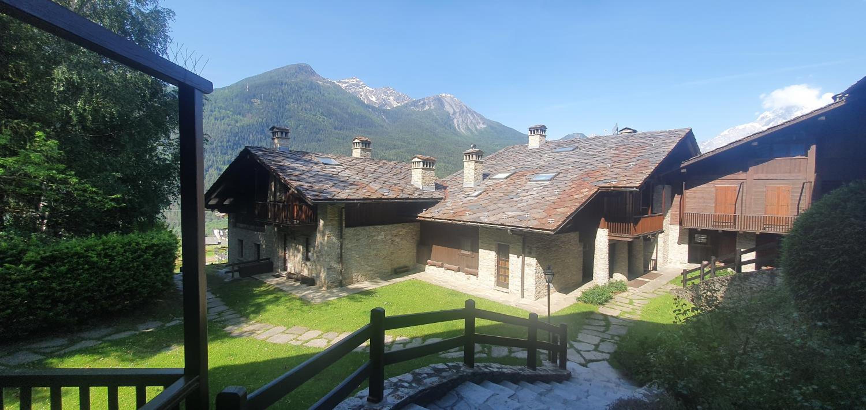 Vacanze a La Salle view 4