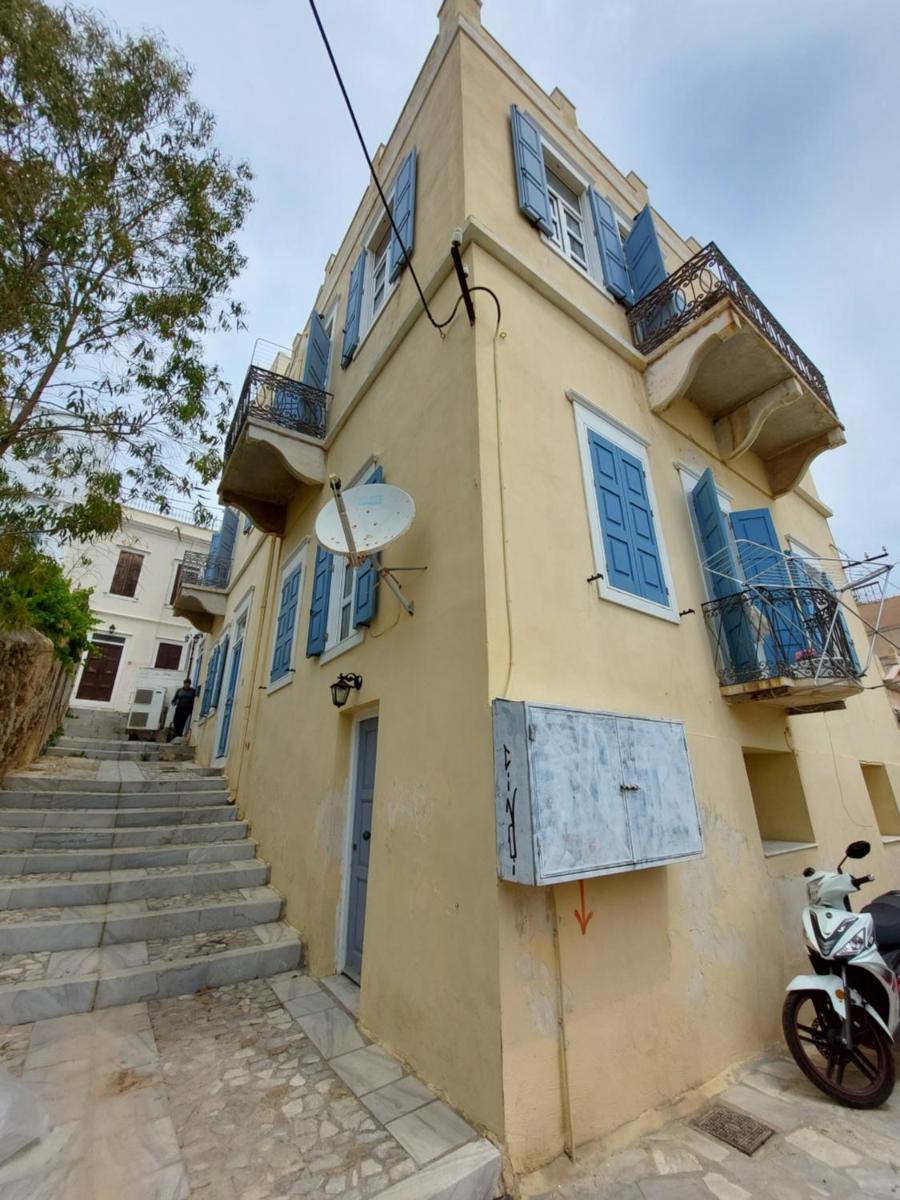 Artemis Ermoupoli Centre Appartement pour petit budget Backpackers photo 1