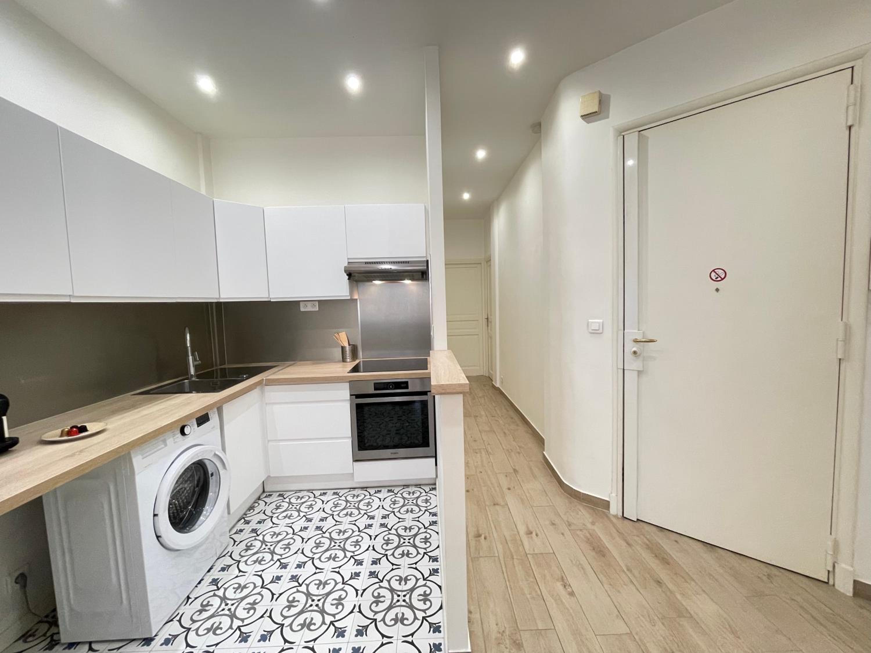 Nice Renting - Penchienatti - Spacious Apartment - 2 BedRooms - King Bed - View Heart of Nice photo 2