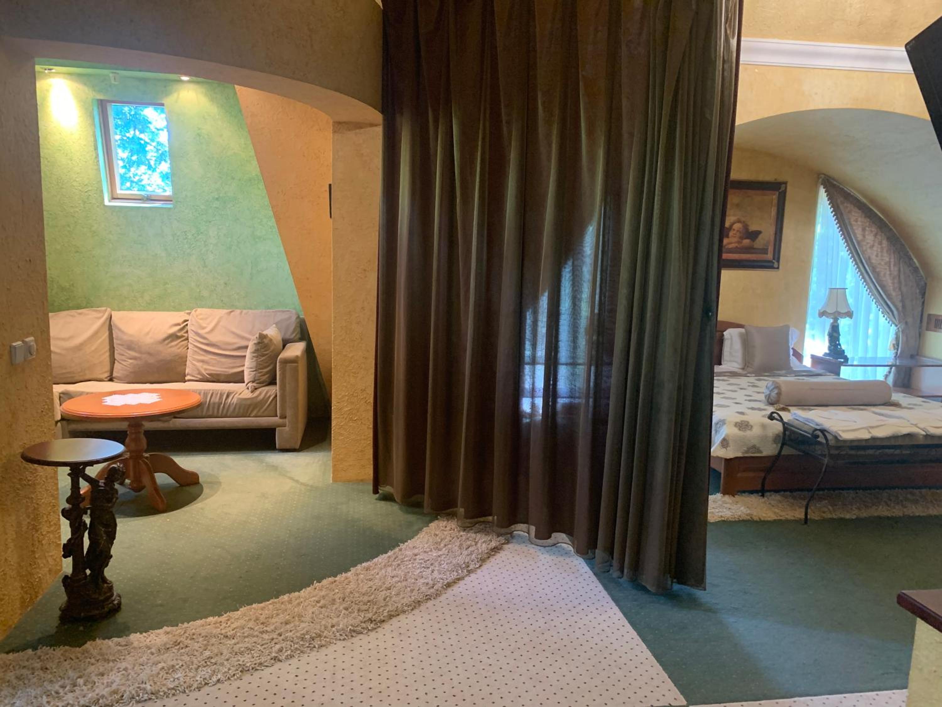 Photo 24
