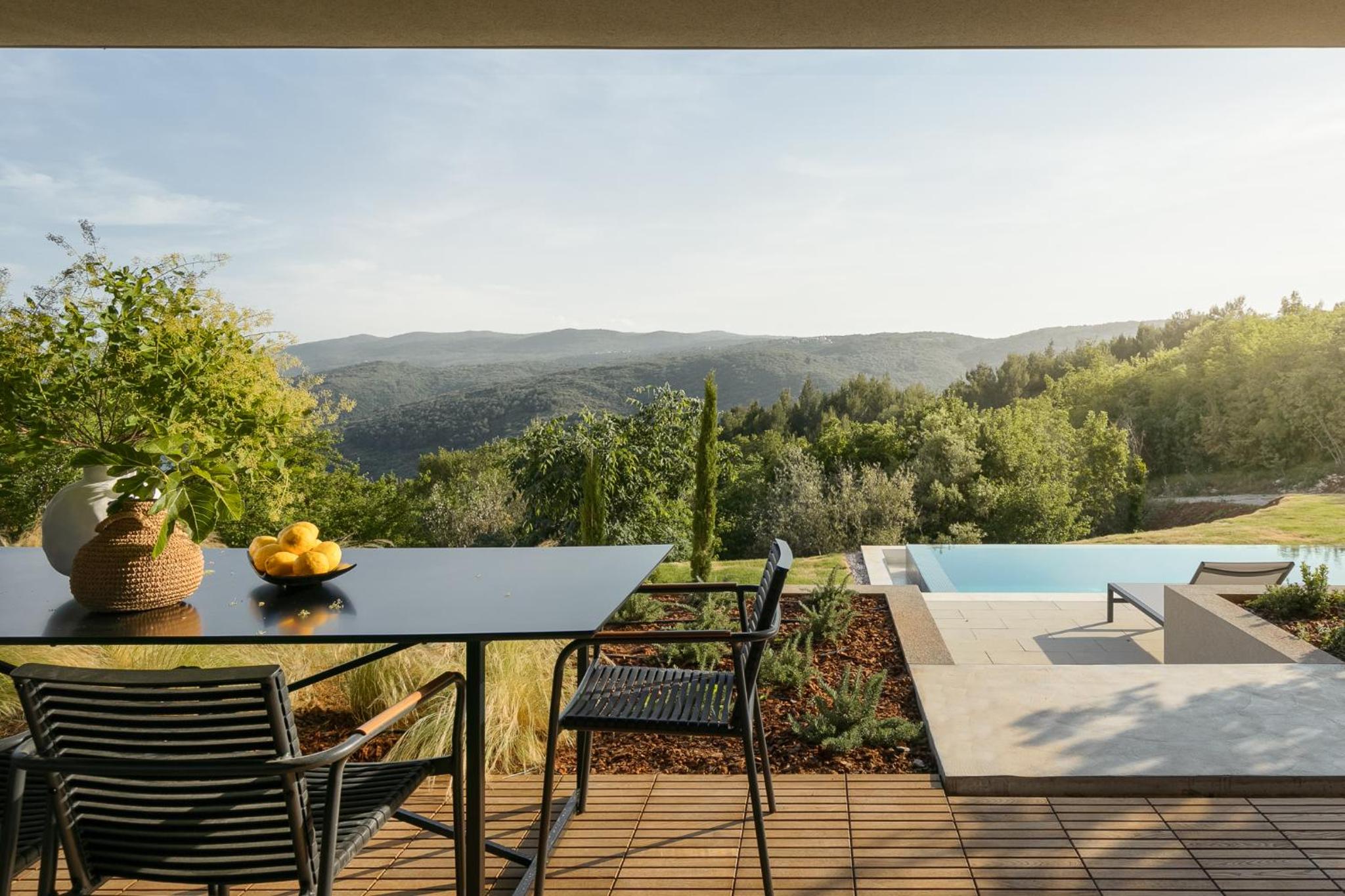Oltremare apartments with pool