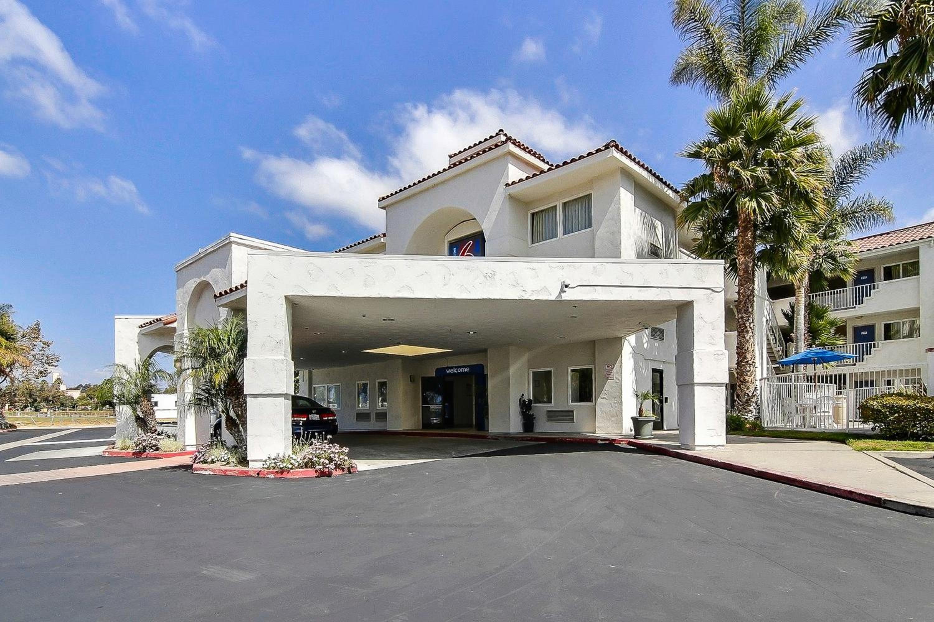 Ventura Vacations - Motel 6-Ventura, CA - South - Property Image 19