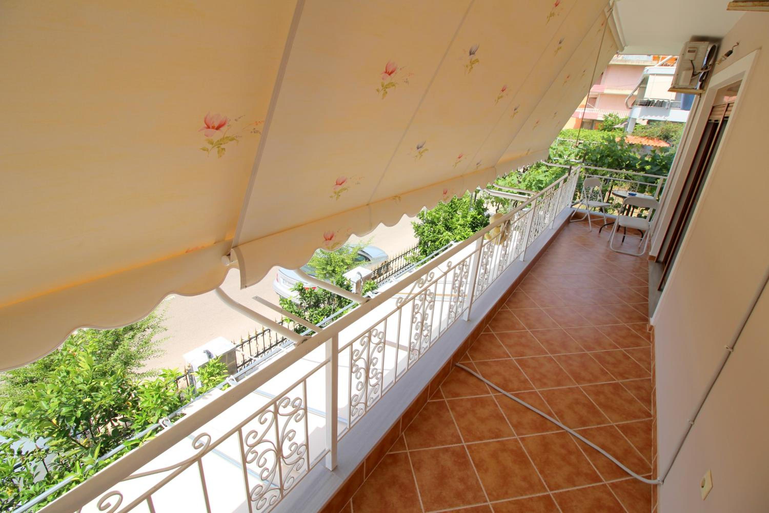 VILLA 24 Sarandë