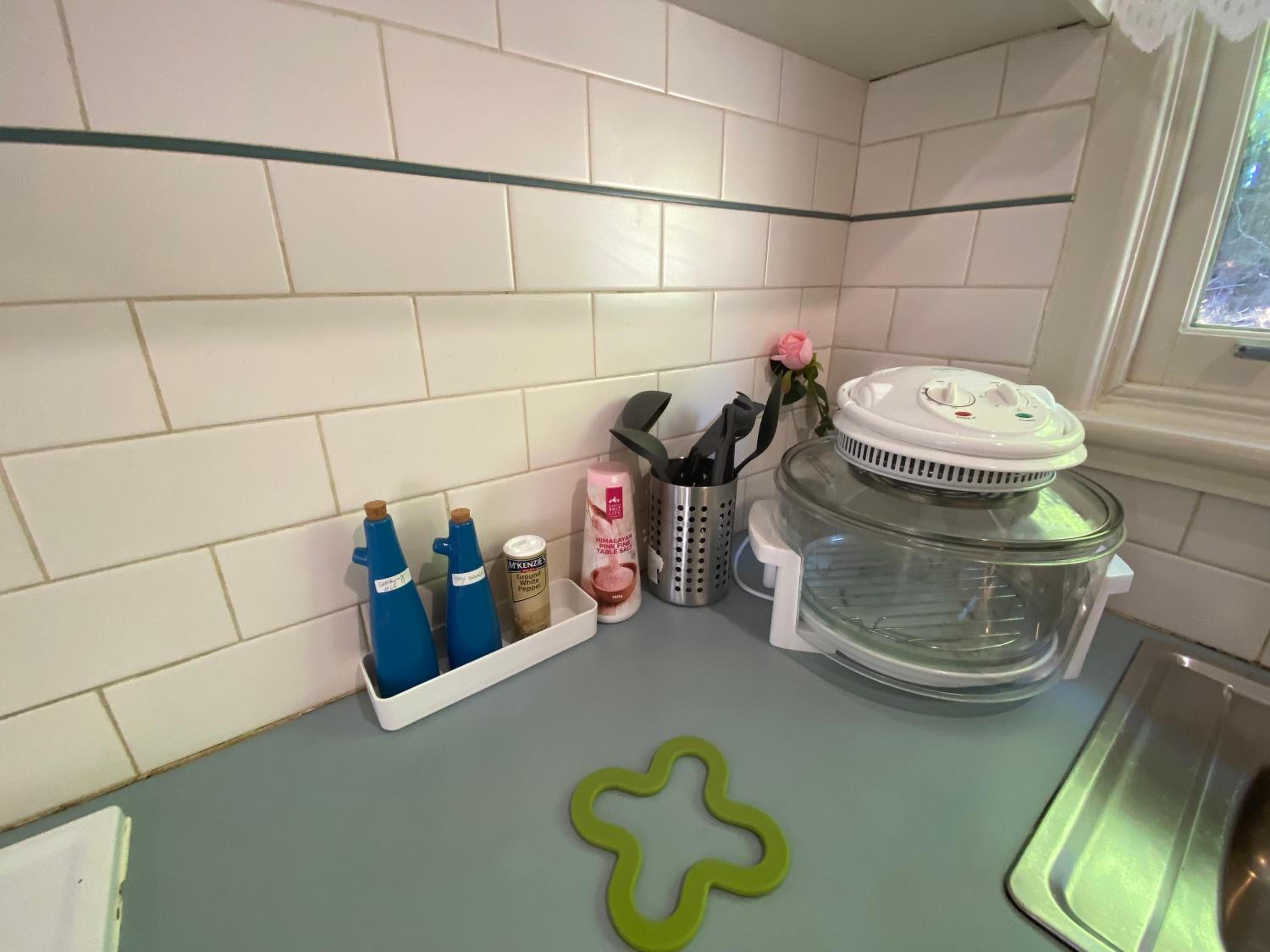 Mitcham Station Home Stay