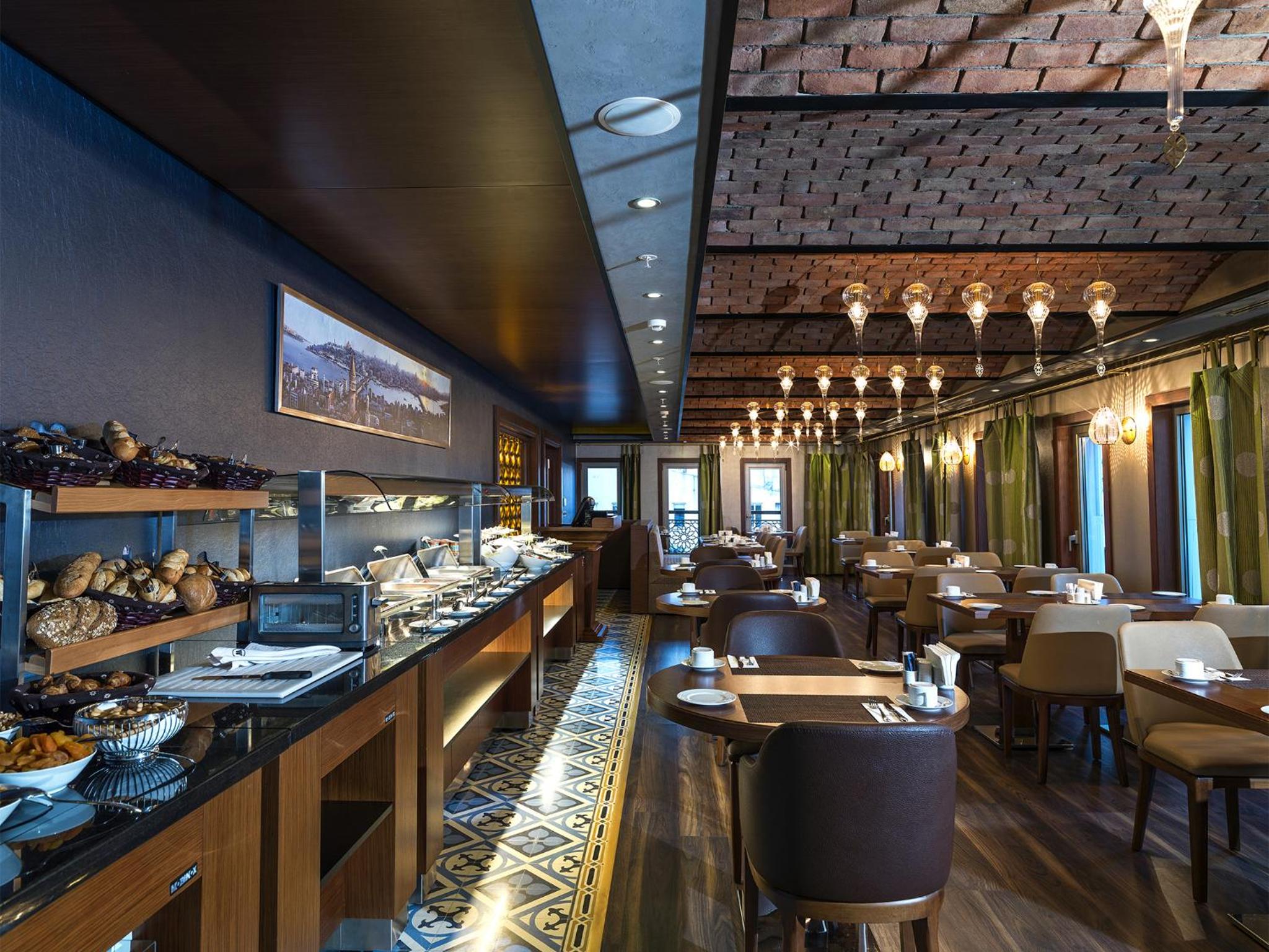 Manesol Boutique Galata - Image 43