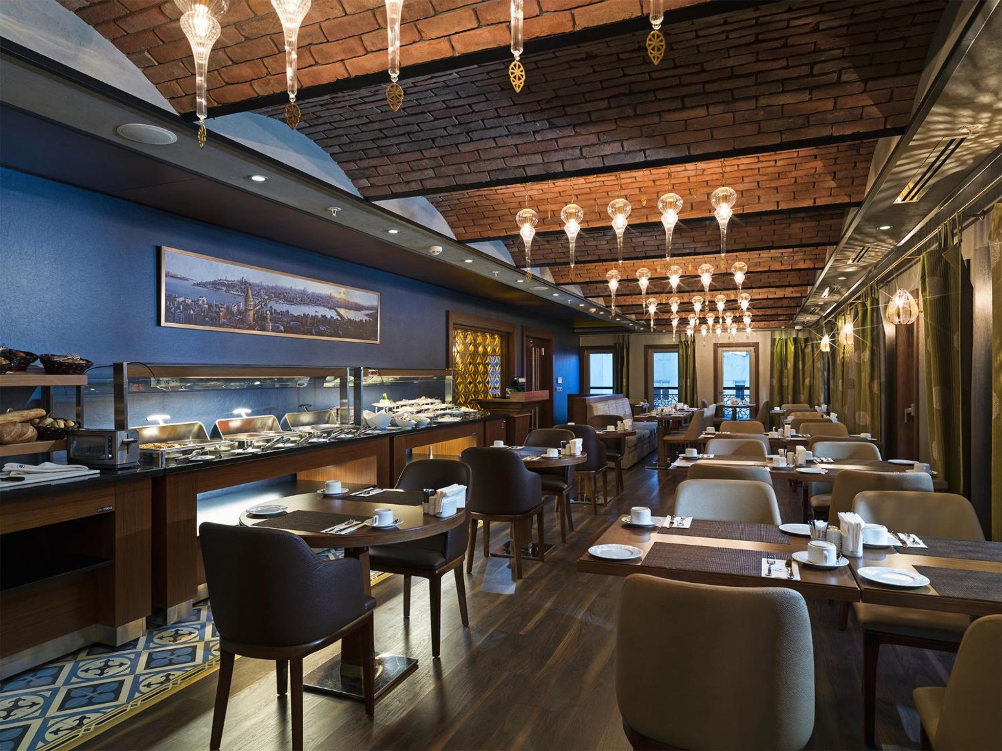 Manesol Boutique Galata - Image 18