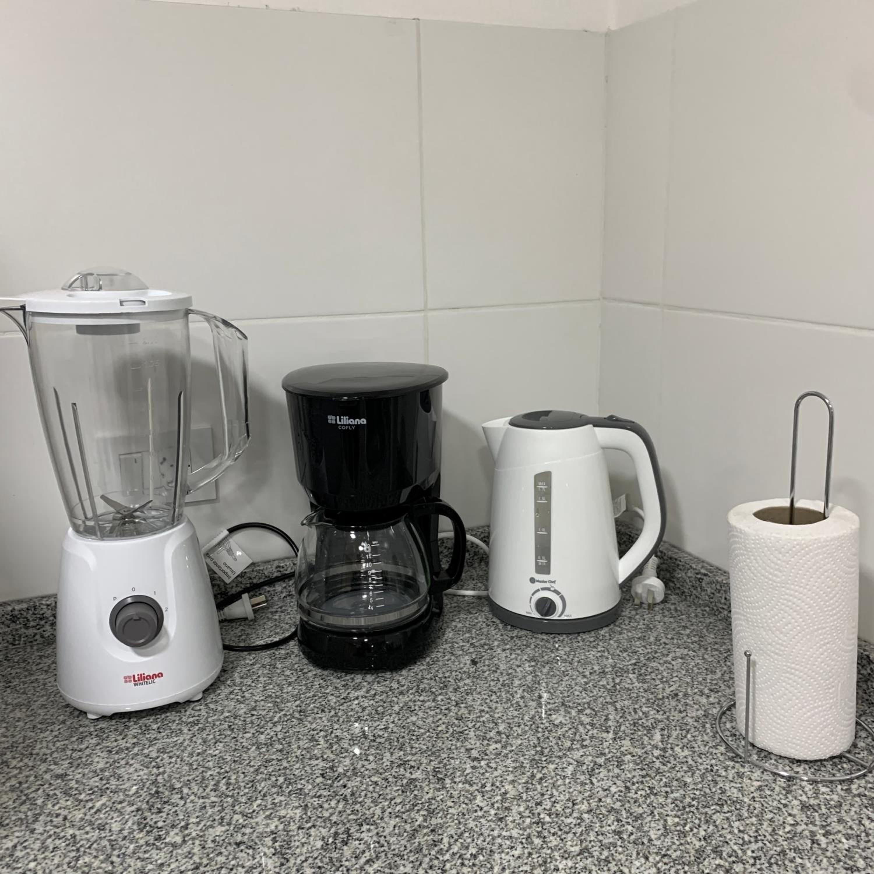 Happy Guest Apart 50