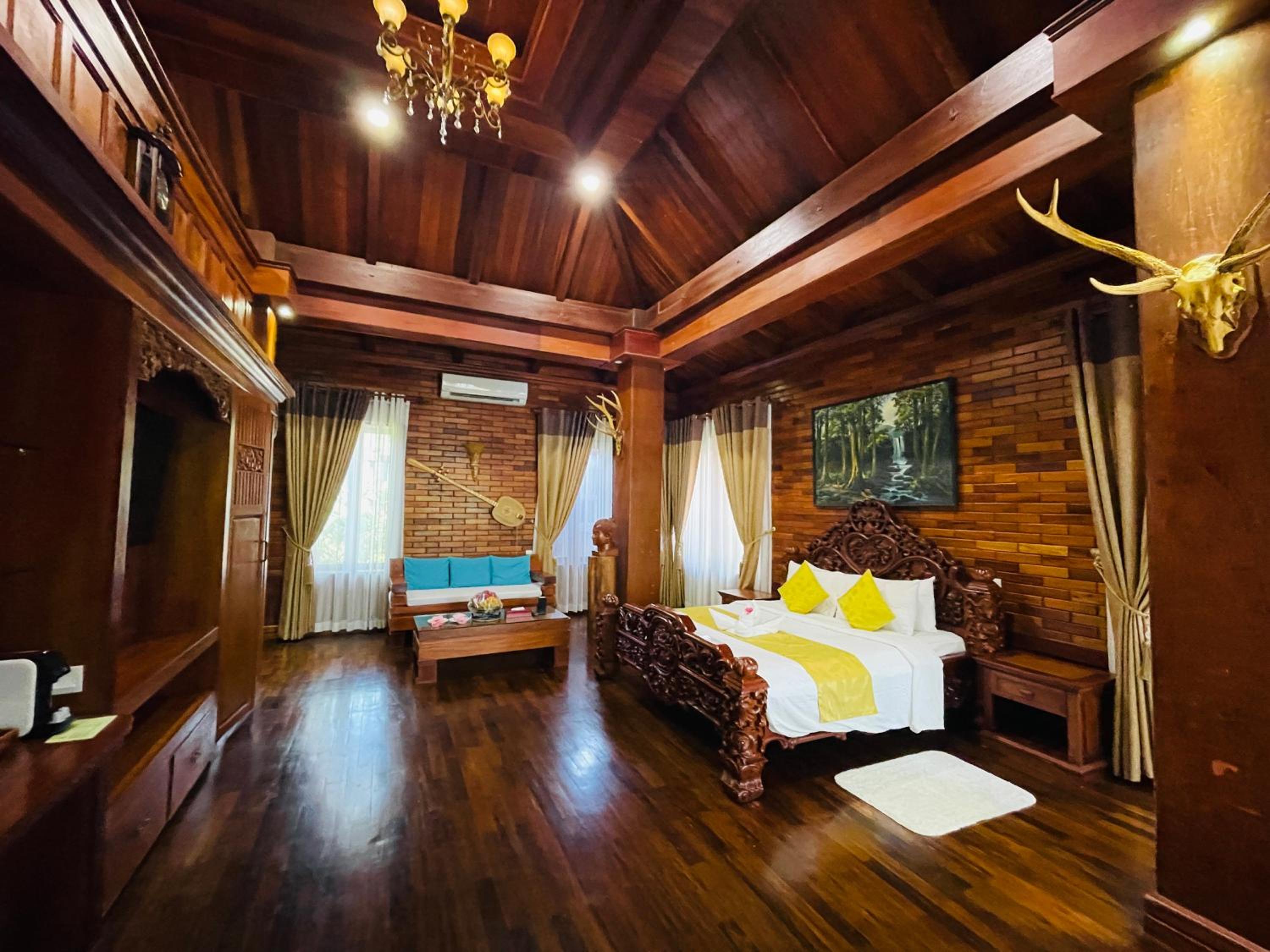 Try Palace Resort Kep