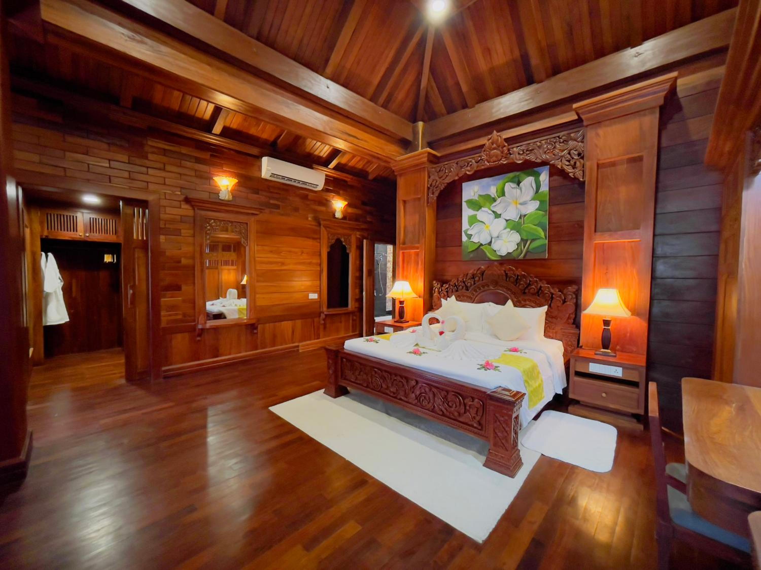 Try Palace Resort Kep