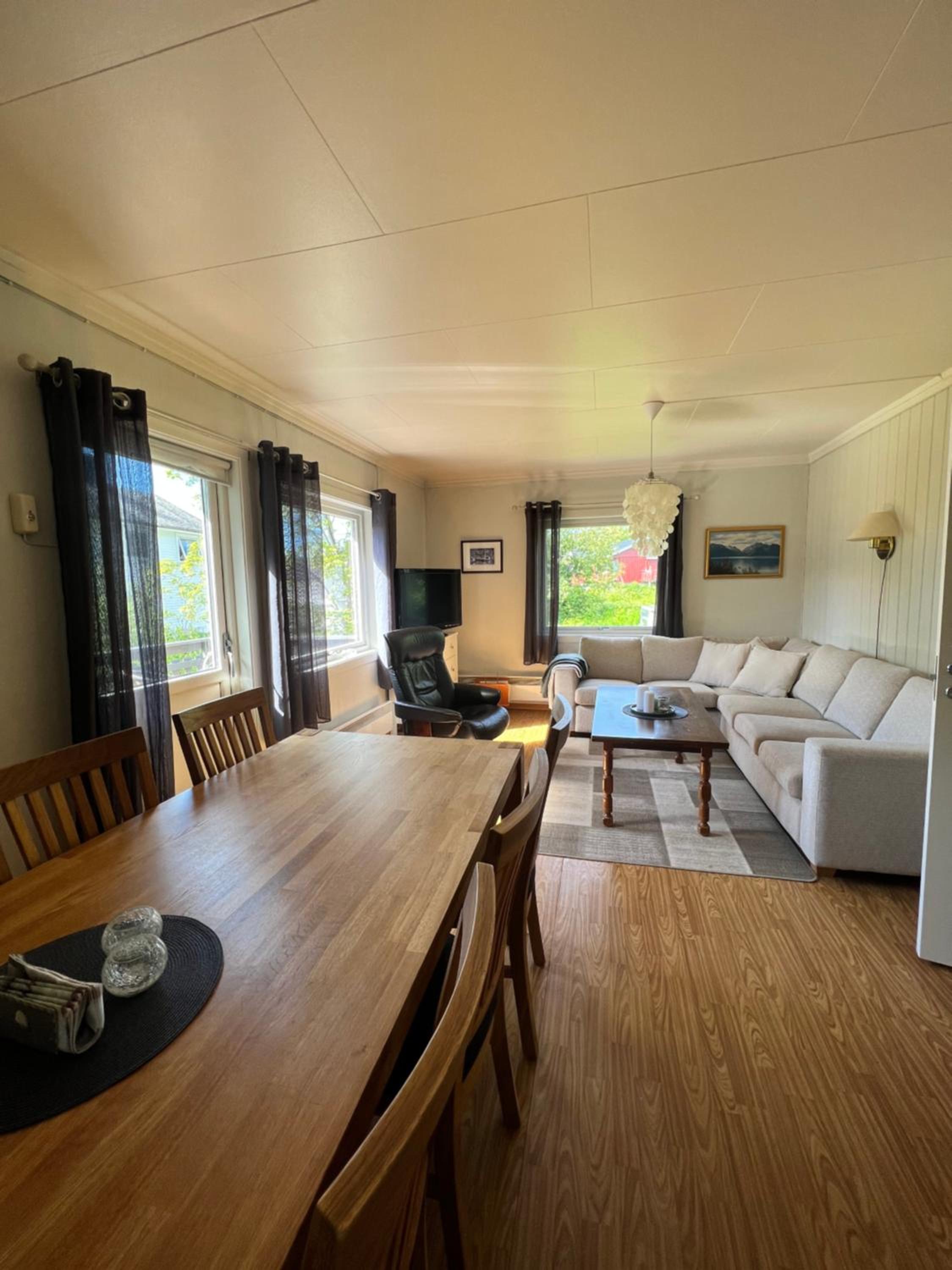 Lyngen House