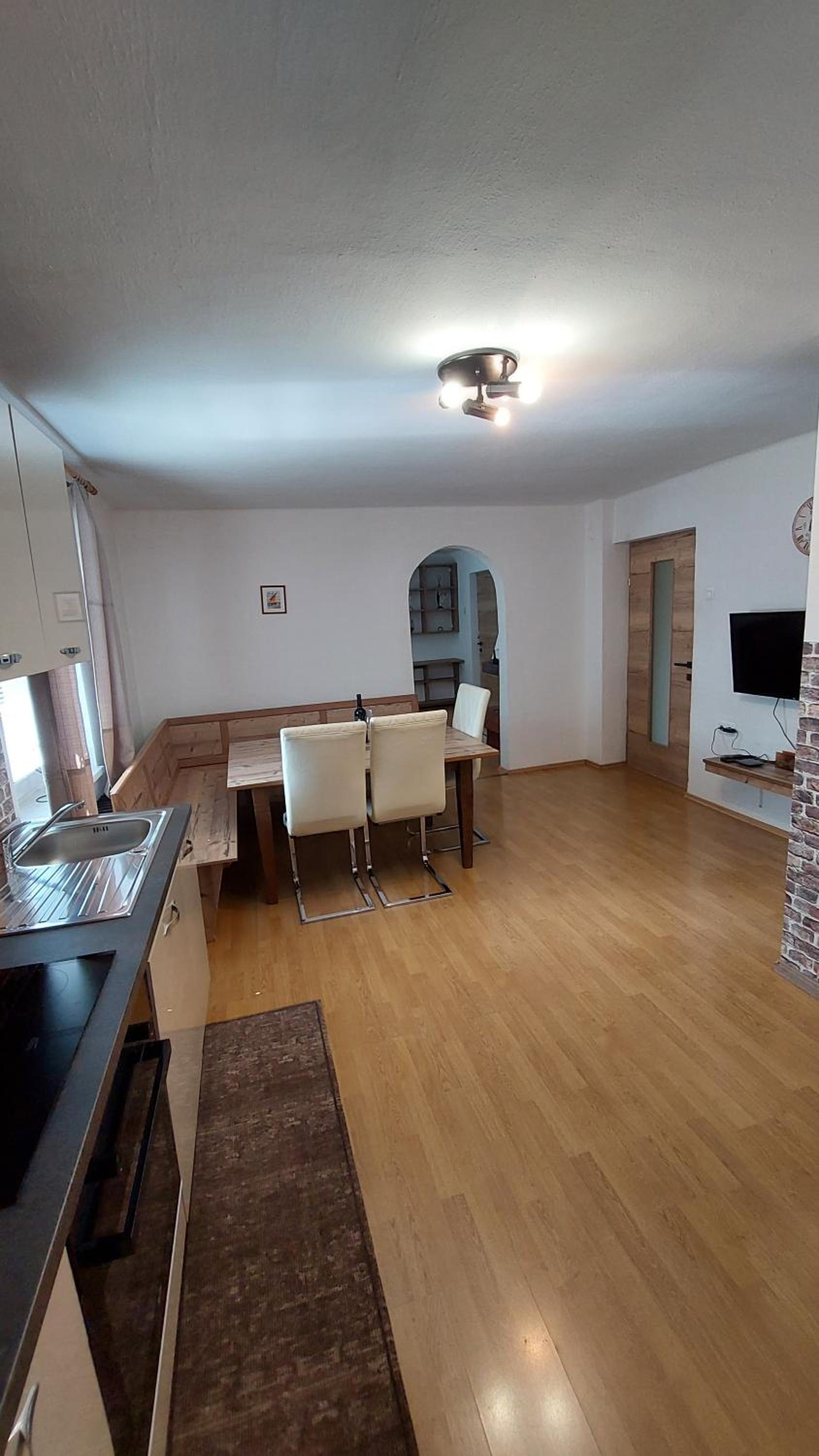 Apartments Ela view 3